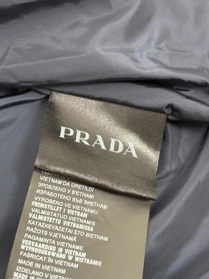 Prada SS2016 Prada Navy Light Windbreaker Jacket Size US S / EU 44-46 / 1 - 16 Thumbnail