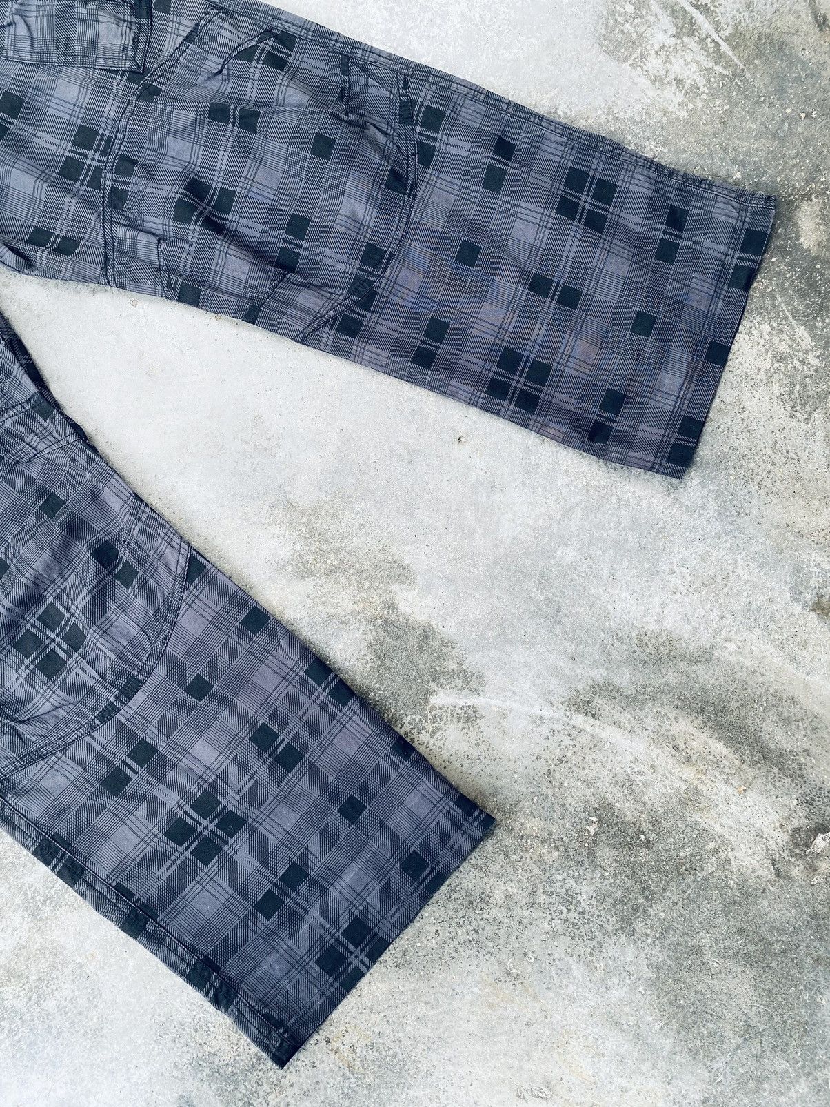 Vintage Vintage Grind Skateboard Plaid Cargo Pants Size US 30 / EU 46 - 5 Thumbnail