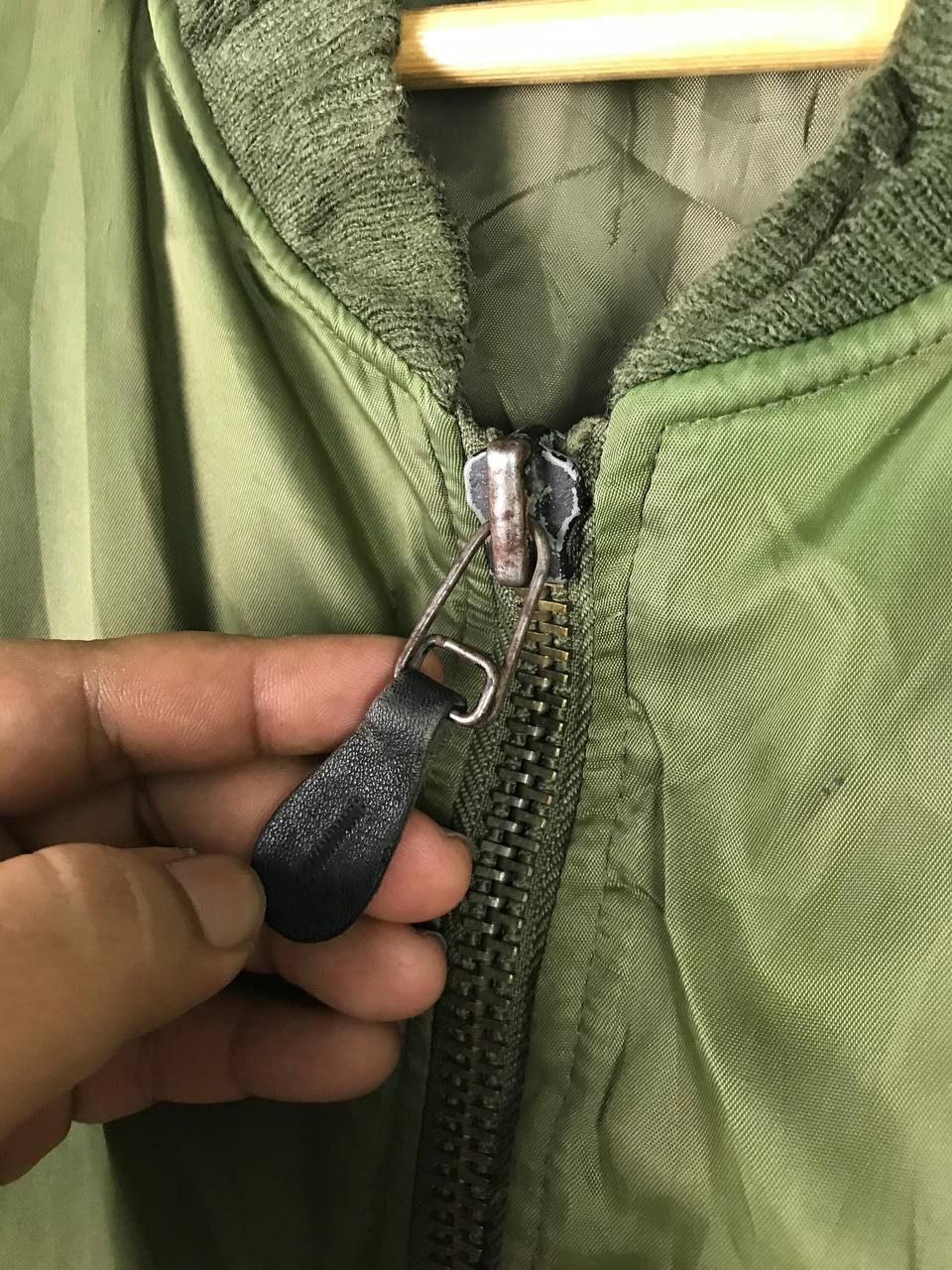 Vintage Very rare Vintade Trashed Us Air Force Vest Size US L / EU 52-54 / 3 - 5 Thumbnail