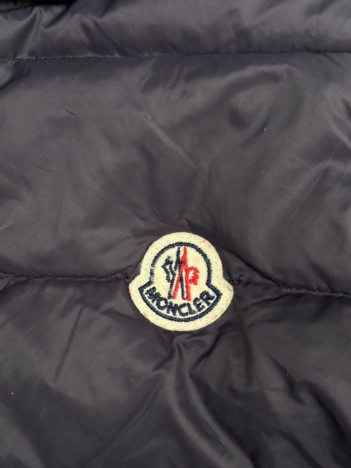 Moncler Moncler Jules Guibotto Down Jacket for kids (12-18 months) Size US XXS / EU 40 - 3 Thumbnail