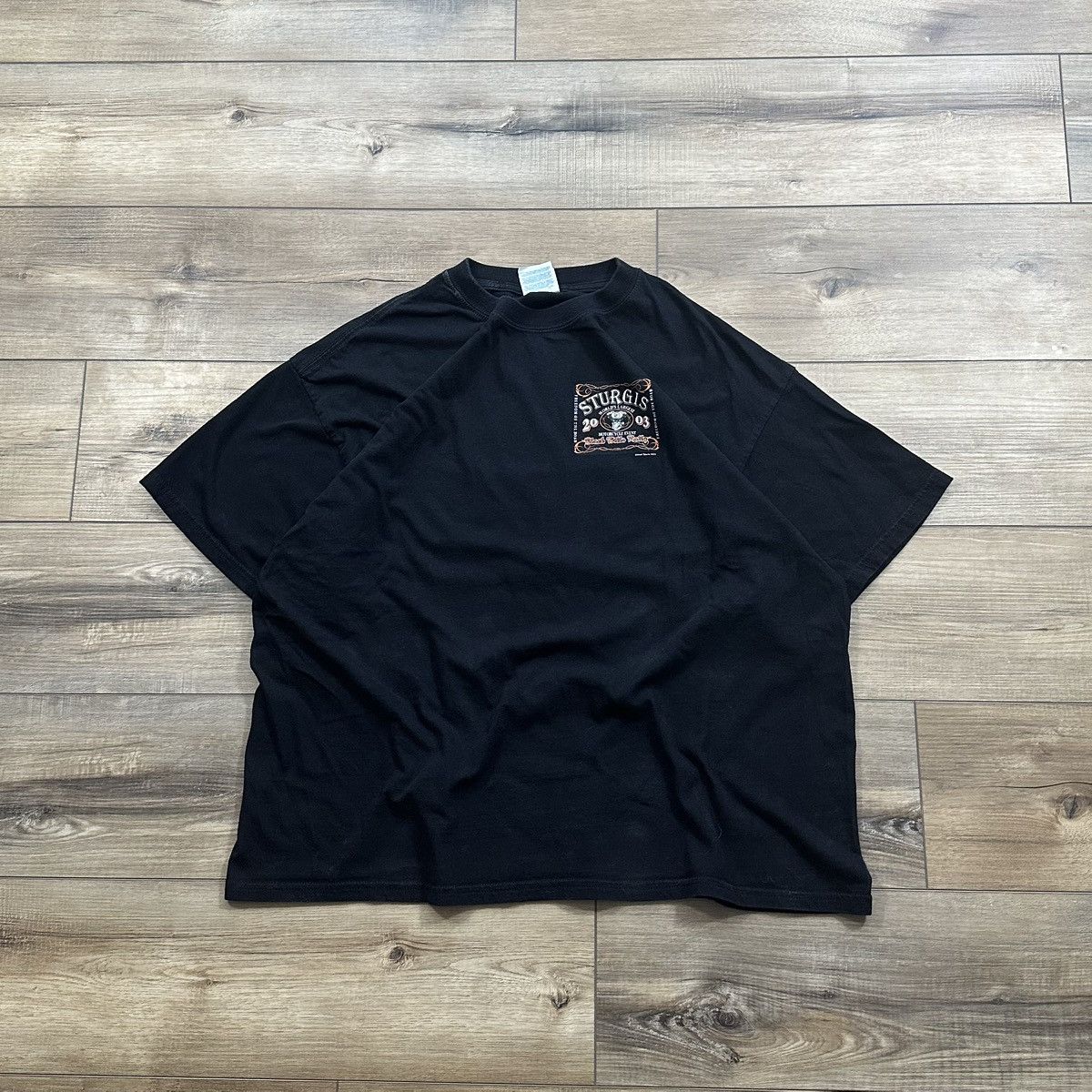 Harley Davidson Vintage 2003 Sturgis Black Hills Rally Biker Graphic Tee Size US XXL / EU 58 / 5 - 1 Thumbnail