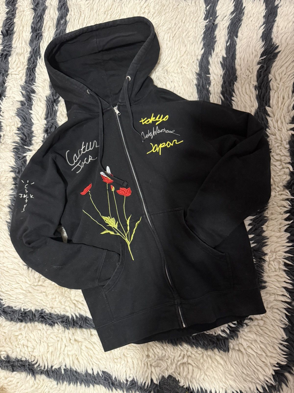Travis Scott Cactus jack neighborhood hoodie Size US M / EU 48-50 / 2 - 1 Thumbnail