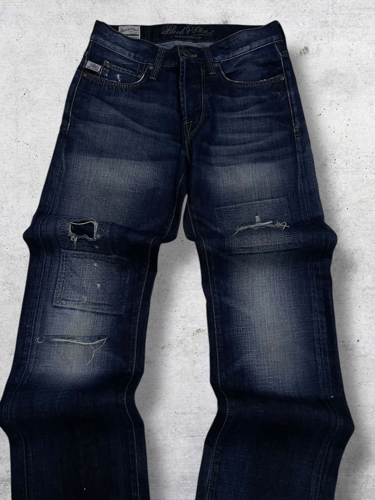 Hysteric Glamour VINTAGE BLOOD & GLITTER DISTRESSING DARK INDIGO ROCK DENIM Size US 29 - 4 Thumbnail
