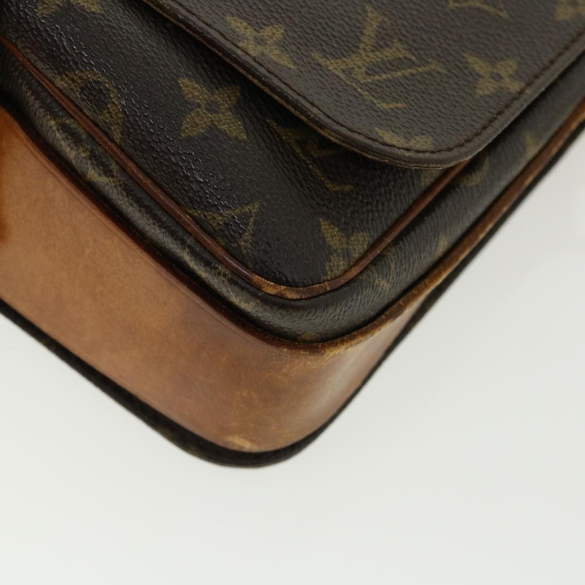 Louis Vuitton LOUIS VUITTON Monogram Cartouchiere MM Shoulder Bag M51253 Size ONE SIZE - 15 Thumbnail