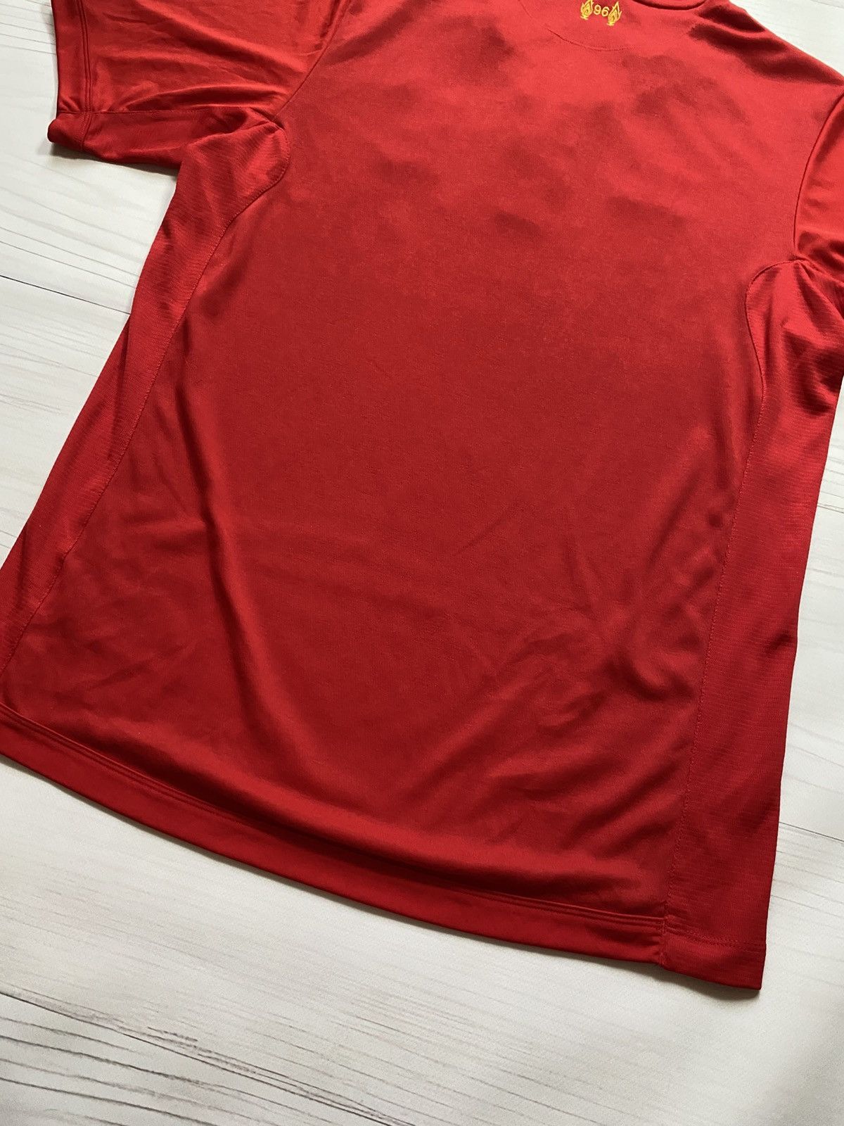Warrior Vintage Warrior Liverpool 2012/13 home soccer jersey t shirt Size US M / EU 48-50 / 2 - 14 Thumbnail