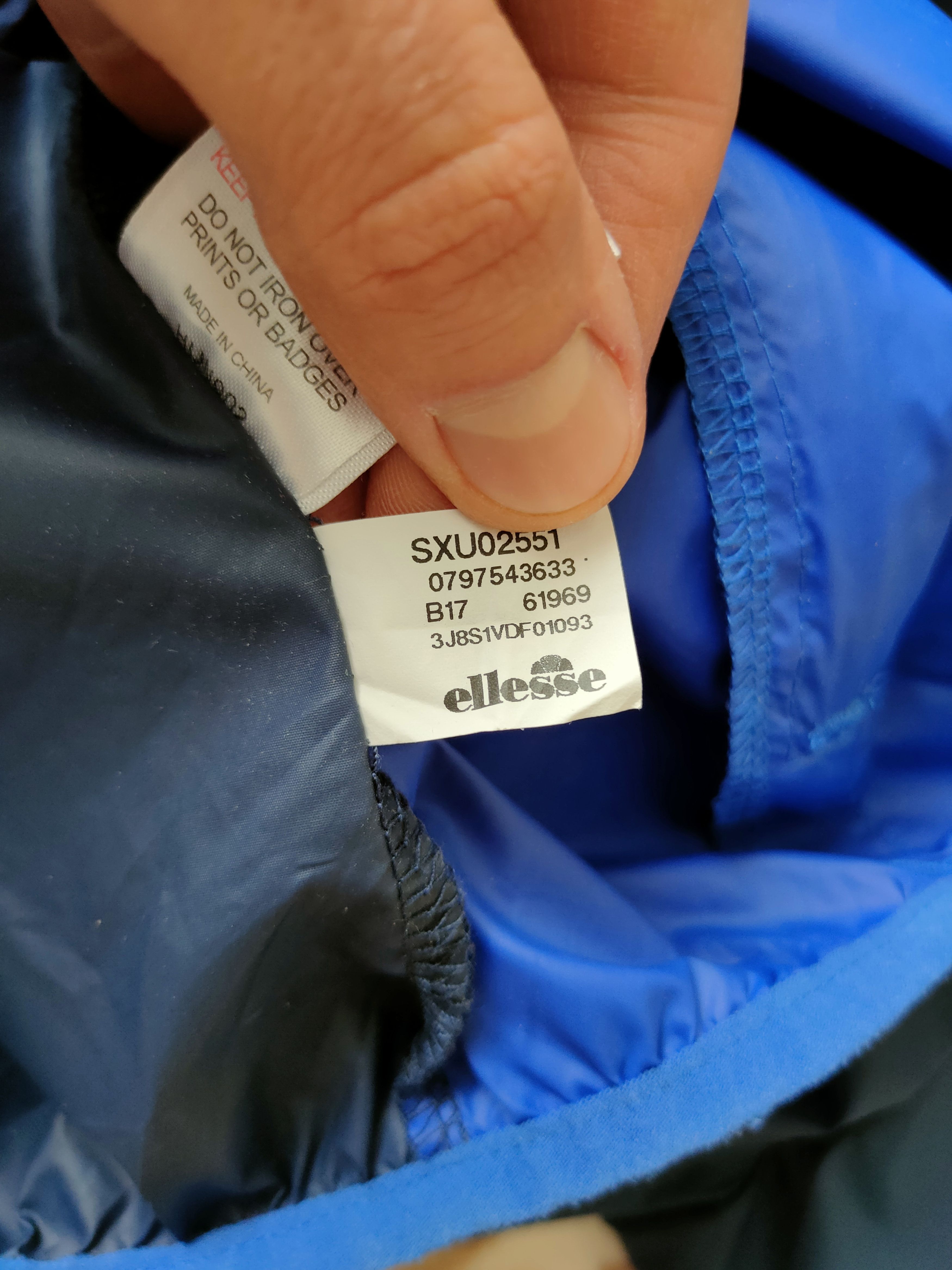 Ellesse Windbreaker Ellesse Sports Light Jacket Ellesse reflective Size US S / EU 44-46 / 1 - 8 Thumbnail