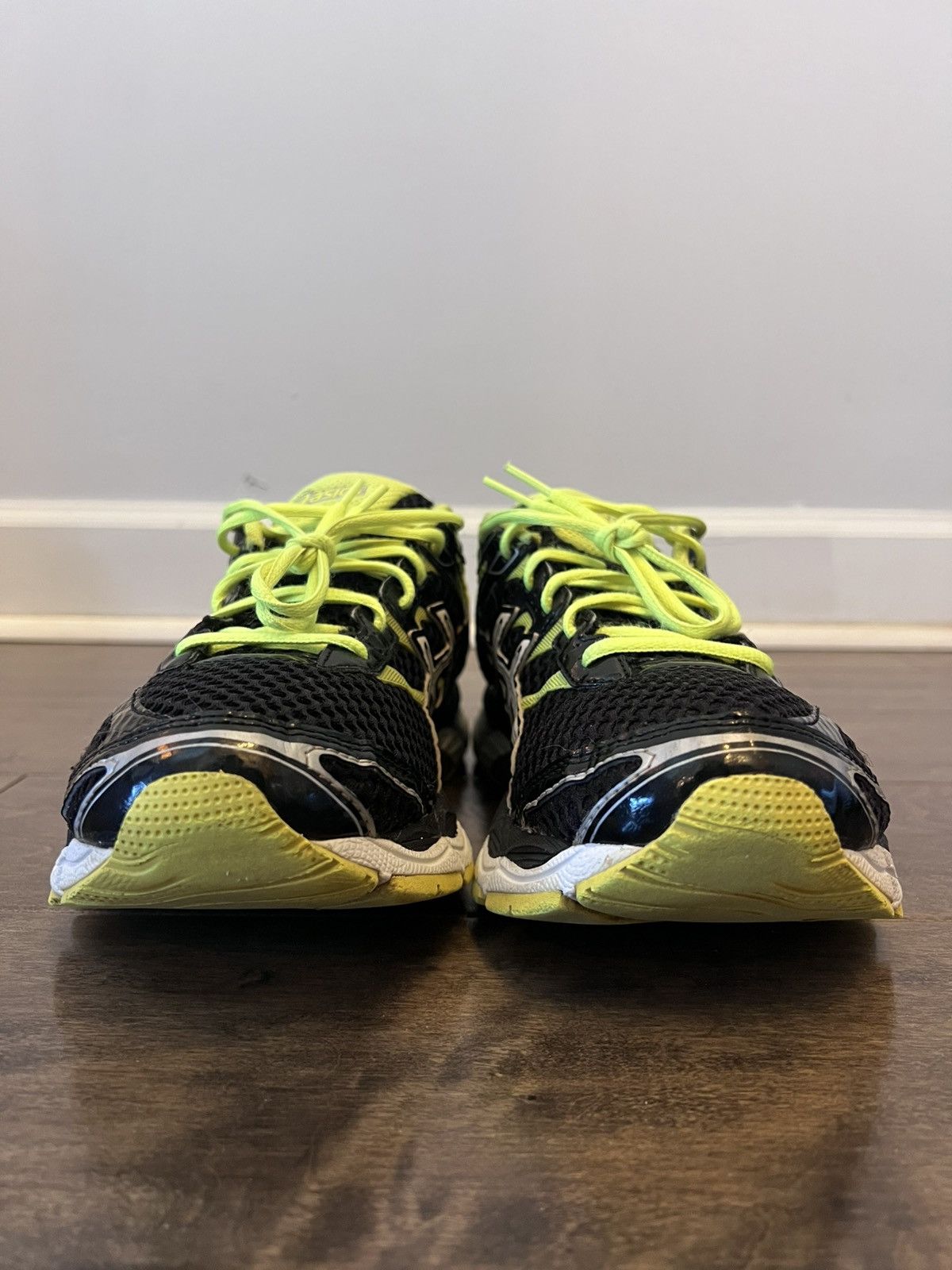 Asics Asics Gel Cumulus 16 Black/Neon Yellow Size US 9.5 / EU 42-43 - 7 Thumbnail