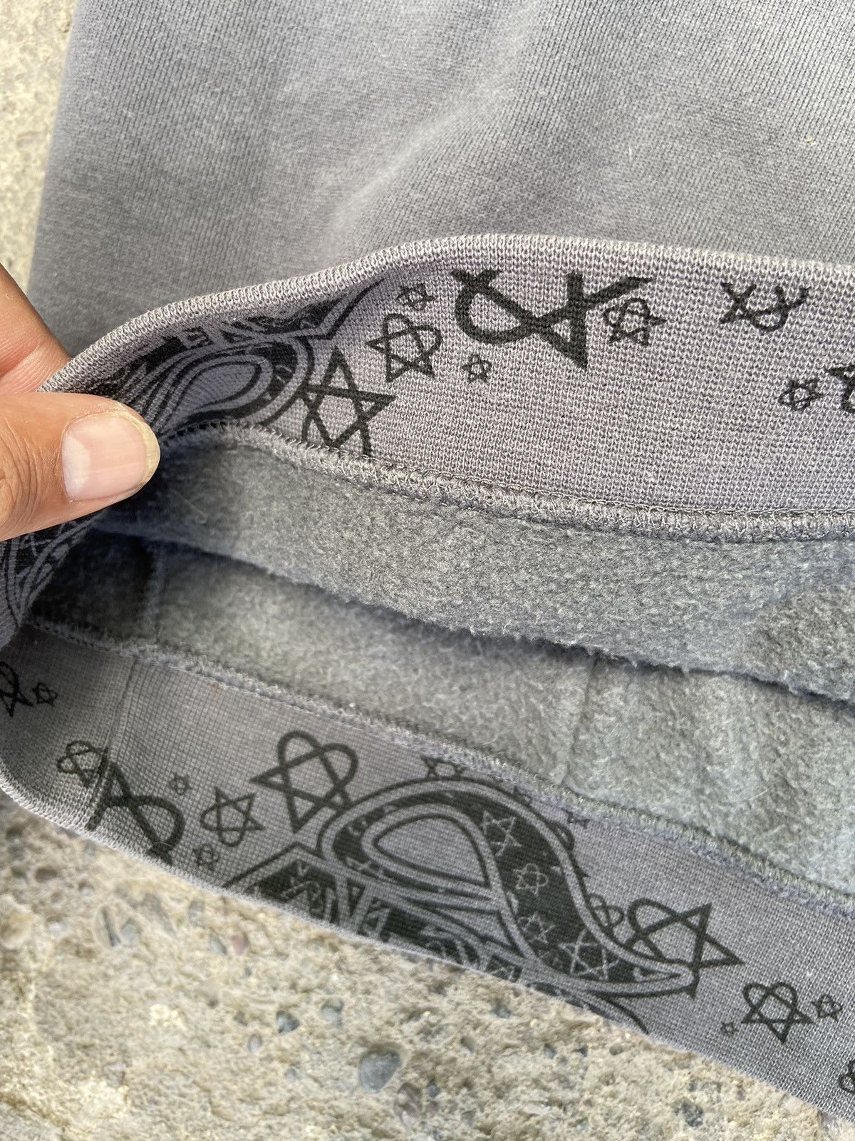 Other Vintage ADIO heartagram hoodie Size US M / EU 48-50 / 2 - 15 Thumbnail