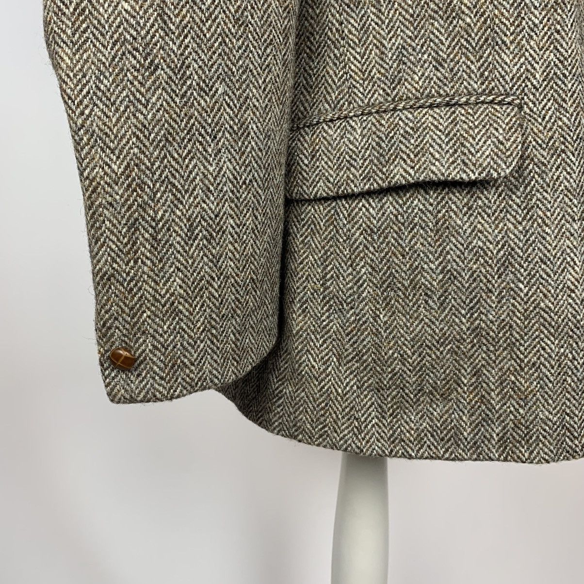 Harris Tweed Vintage Harris Tweed Wool Single Breasted Blazer Jacket 40R Size 40R - 9 Thumbnail