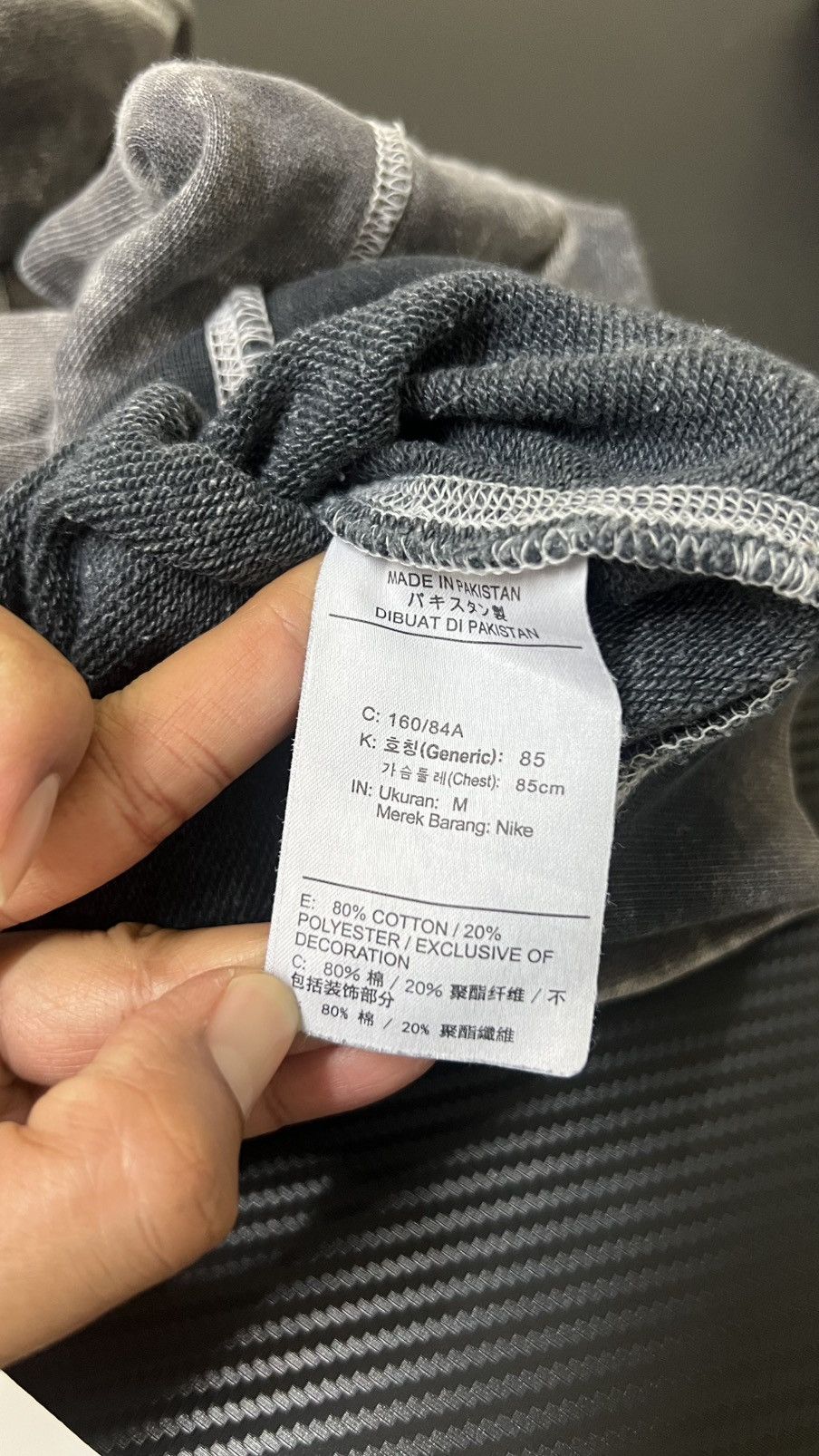 Nike Nike Swoosh Acid Wash Cropped Jumper Size US M / EU 48-50 / 2 - 7 Thumbnail
