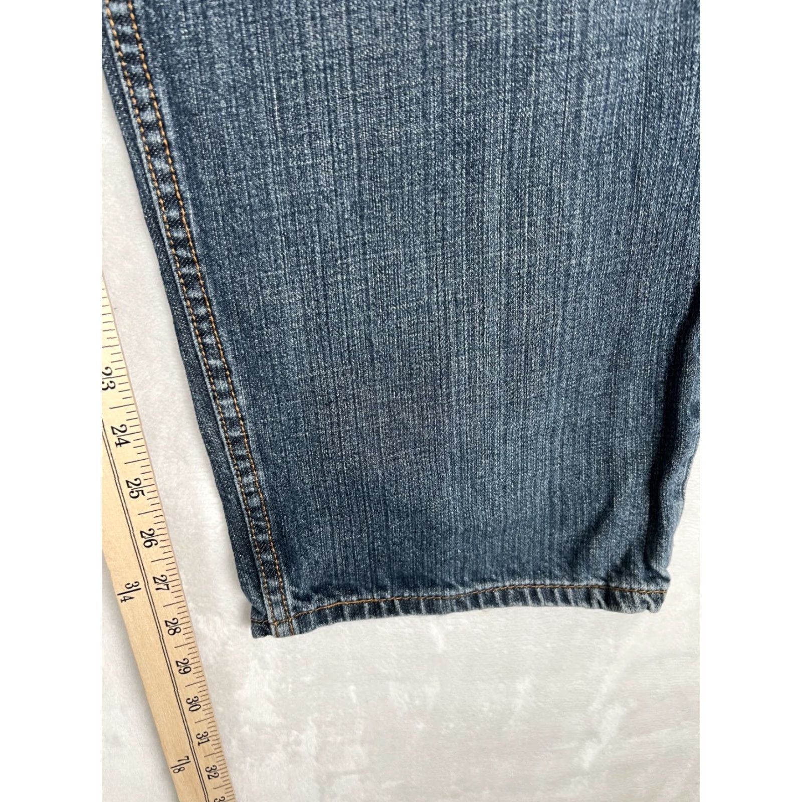 Levi's VINTAGE Levi’s 550 Jeans 42x29 Blue Denim Relaxed Straight Men's Regular 5-Pocket USA 90s Grunge Mexico High Quality Denim Jeans Size US 42 / EU 58 - 2 Thumbnail