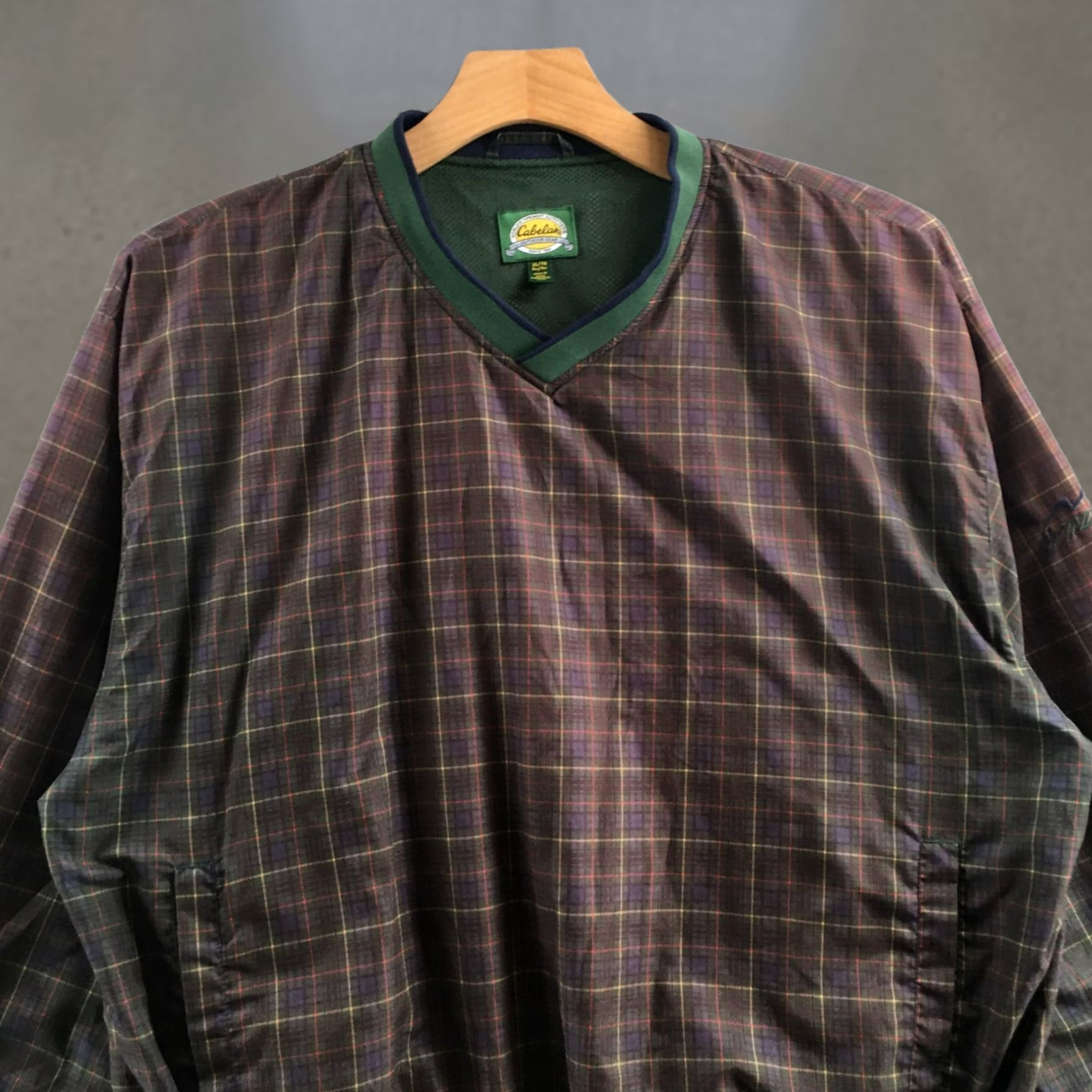 Vintage Cabela's Jacket Mens XL Green Plaid V-Neck Pullover Windbreaker Ribbed Trim Shirt Size US XL / EU 56 / 4 - 1 Thumbnail