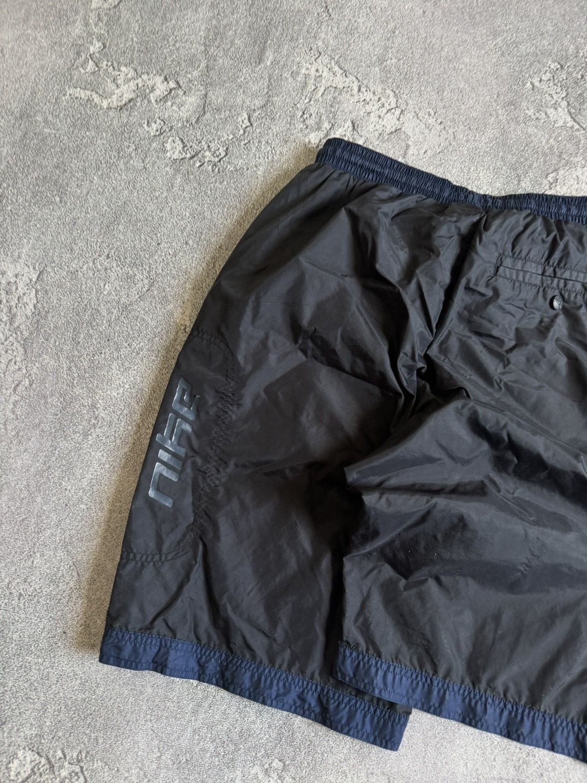 Nike × Vintage Nike M/size vintage nylon 90s retro shorts 🩳 Size US 34 / EU 50 - 11 Thumbnail