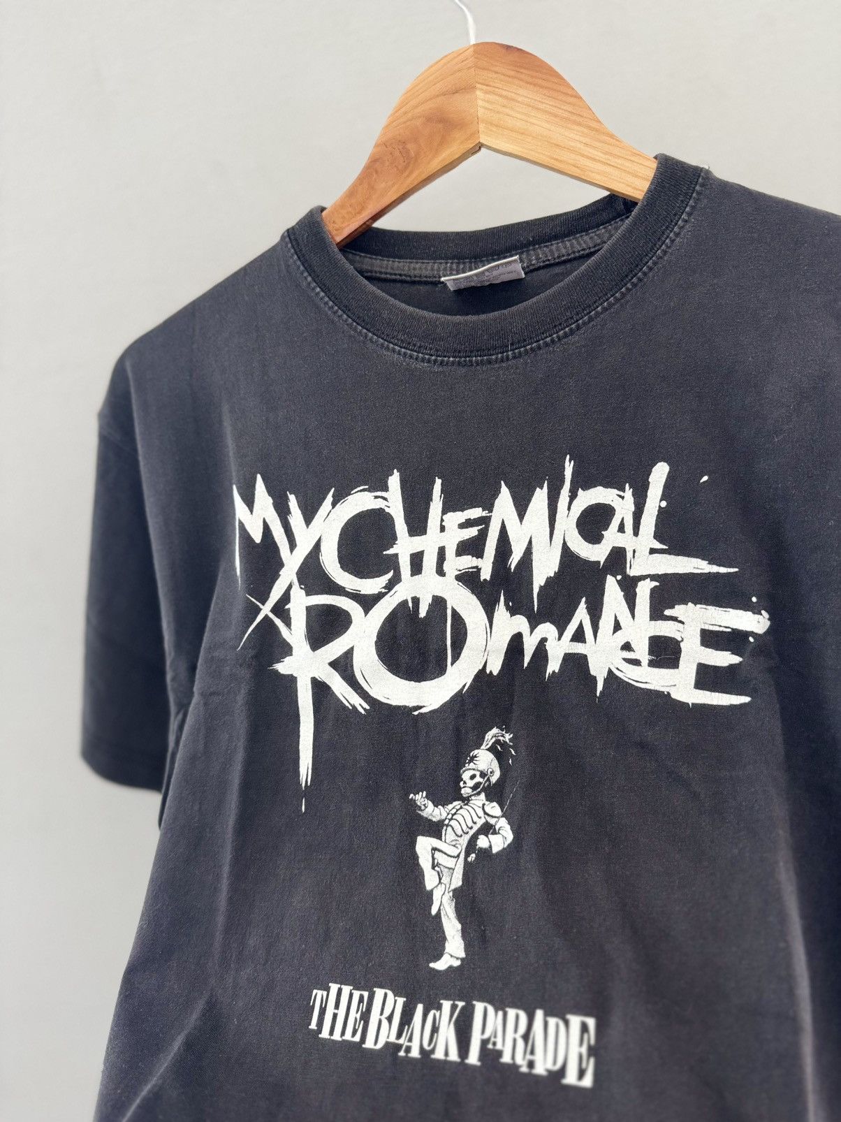 Band Tees Mychemical romance The black parade rock shirt tee casual Size US M / EU 48-50 / 2 - 5 Thumbnail