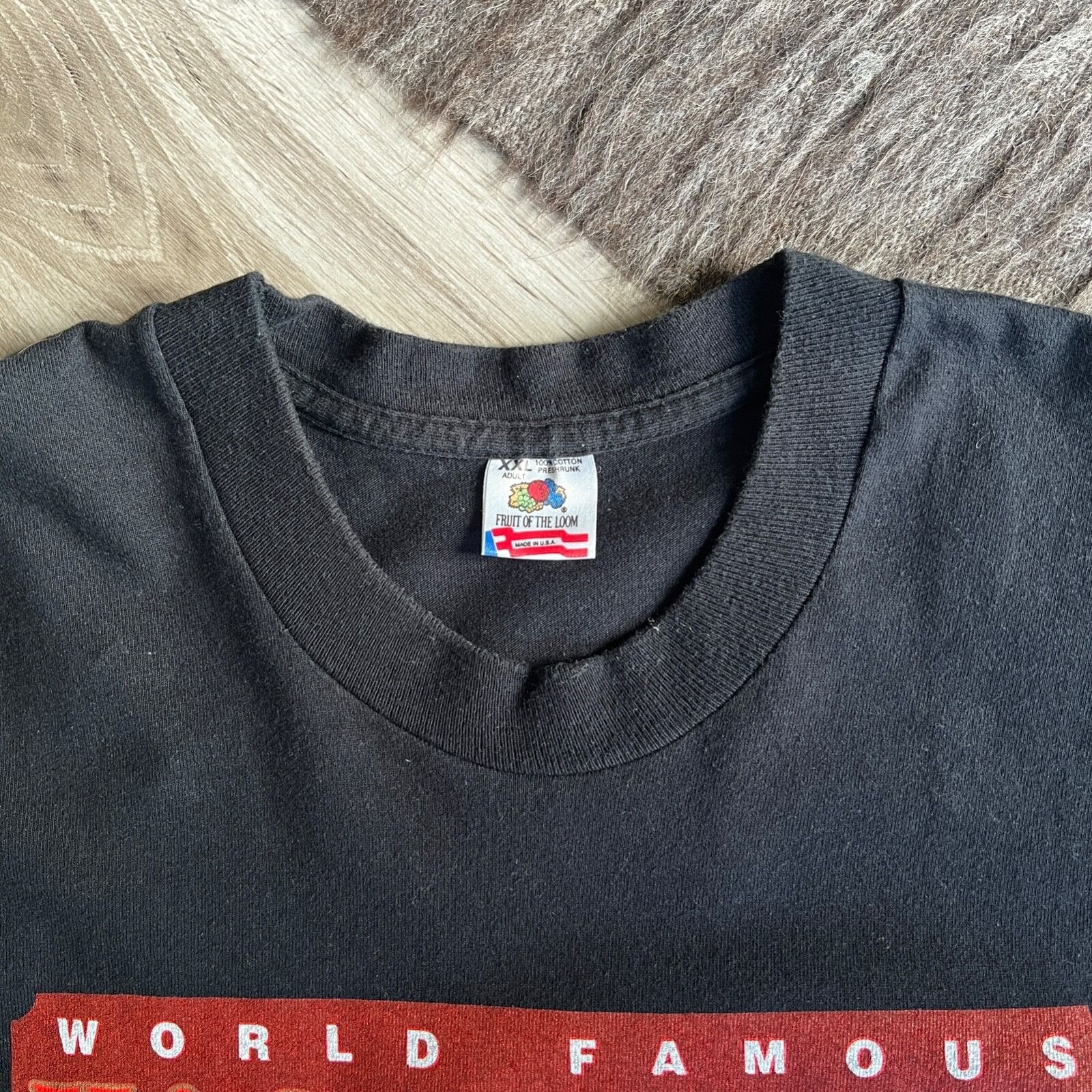 Fruit Of The Loom Hogs Breath Saloon USA Made Vintage T Shirt 8986AC Size US XXL / EU 58 / 5 - 5 Thumbnail