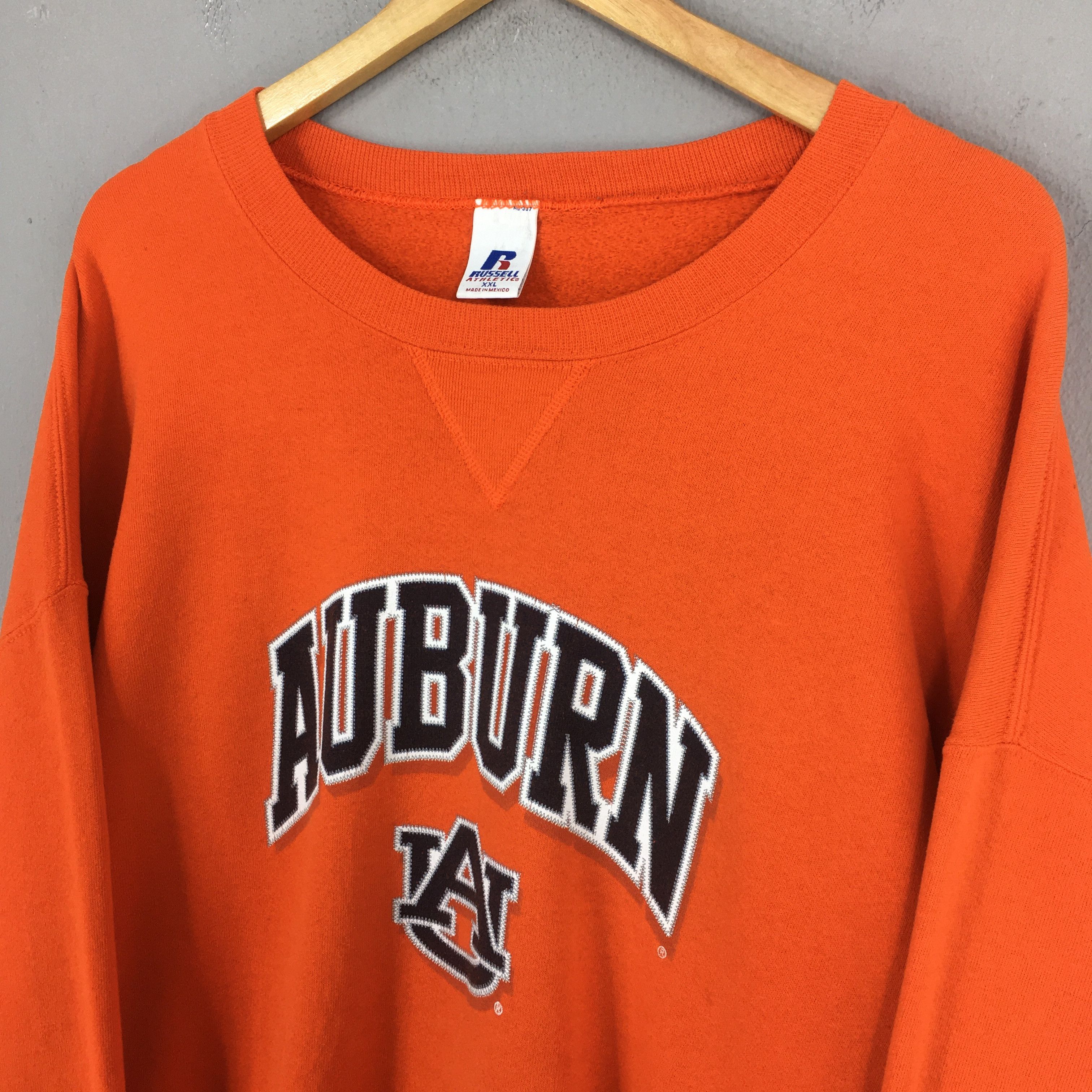 NCAA × Vintage Vintage Auburn University Orange Sweatshirt 2XLarge Size US XXL / EU 58 / 5 - 3 Thumbnail
