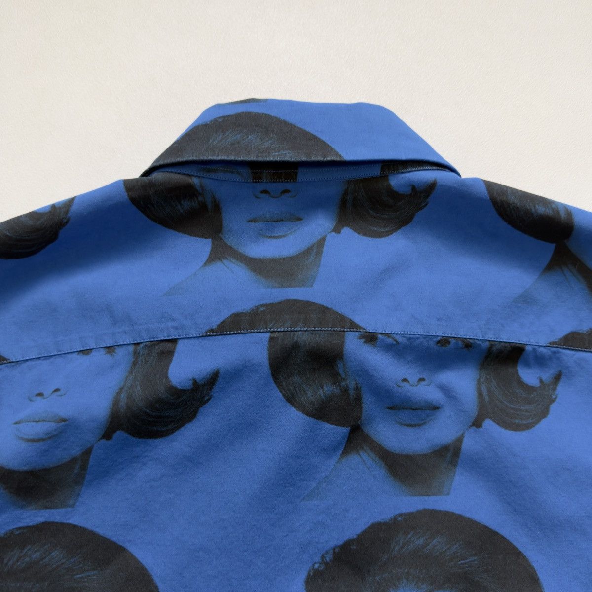 Wales Bonner A/W 25 ‘Selah’ Blue+Black Face Print Shirt Size US L / EU 52-54 / 3 - 13 Thumbnail