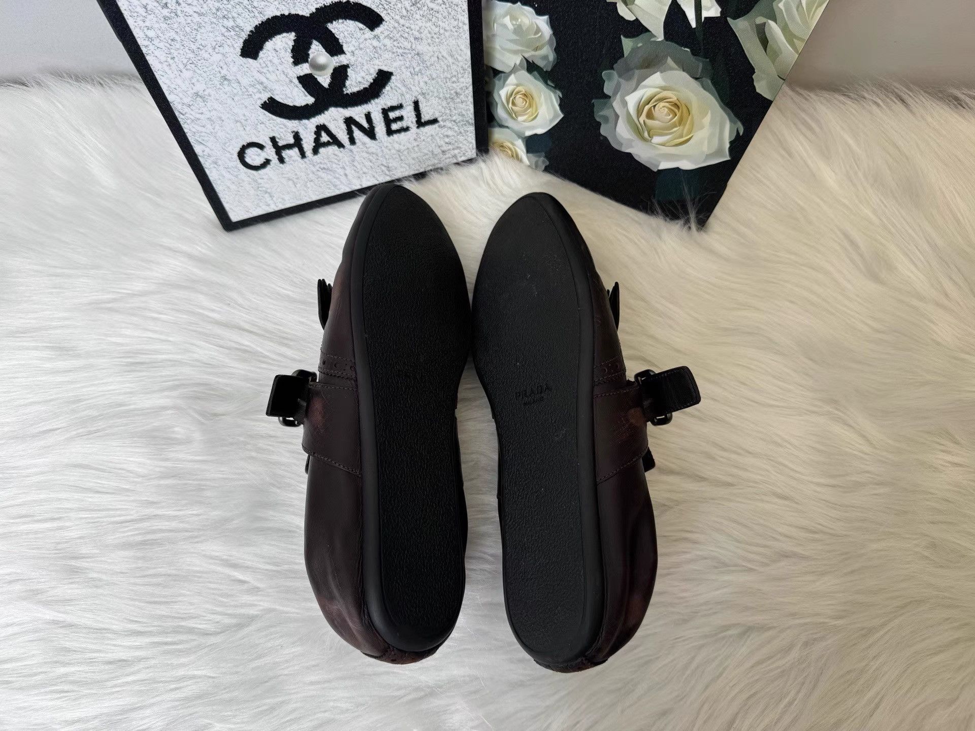 Prada Prada 25SS Runway Shuffle Fringe Antiqued Brogue Loafers K36 Size US 8.5 / EU 41-42 - 4 Thumbnail