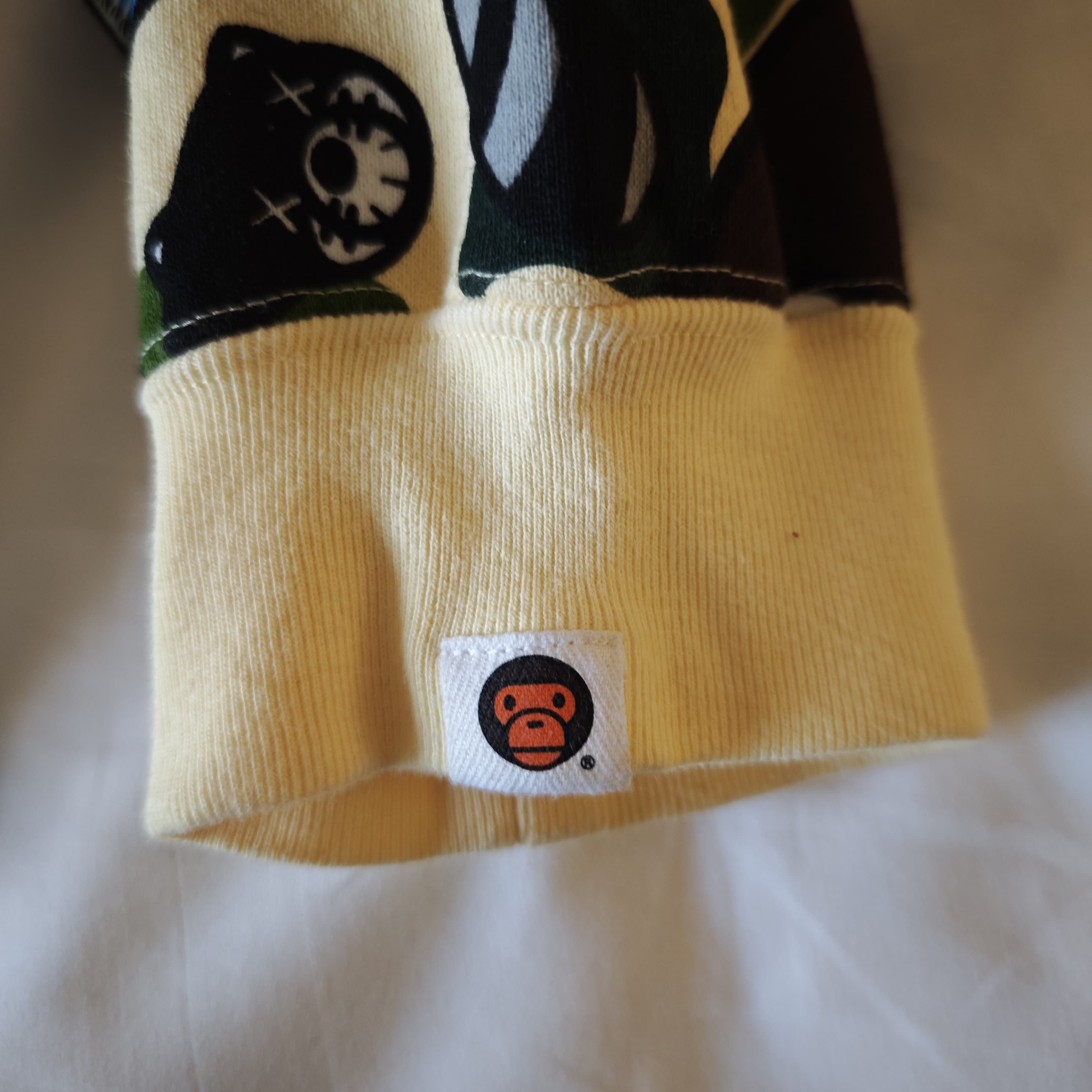 Bape × Kaws BAPE X KAWS BABY MILO HOODIE Size US XL / EU 56 / 4 - 7 Thumbnail