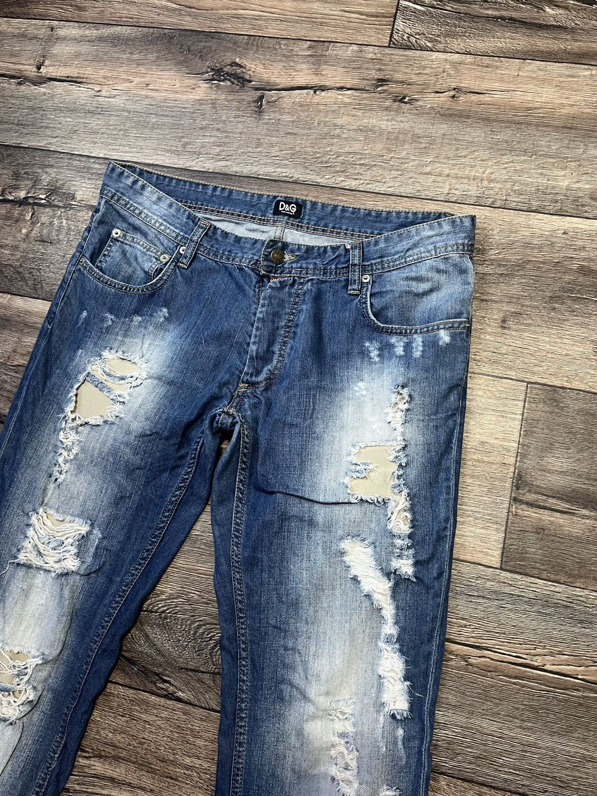 Dolce & Gabbana Vintage Dolce & Gabbana Men’s Blue Ripped Jeans Size 34 Size US 34 / EU 50 - 2 Thumbnail