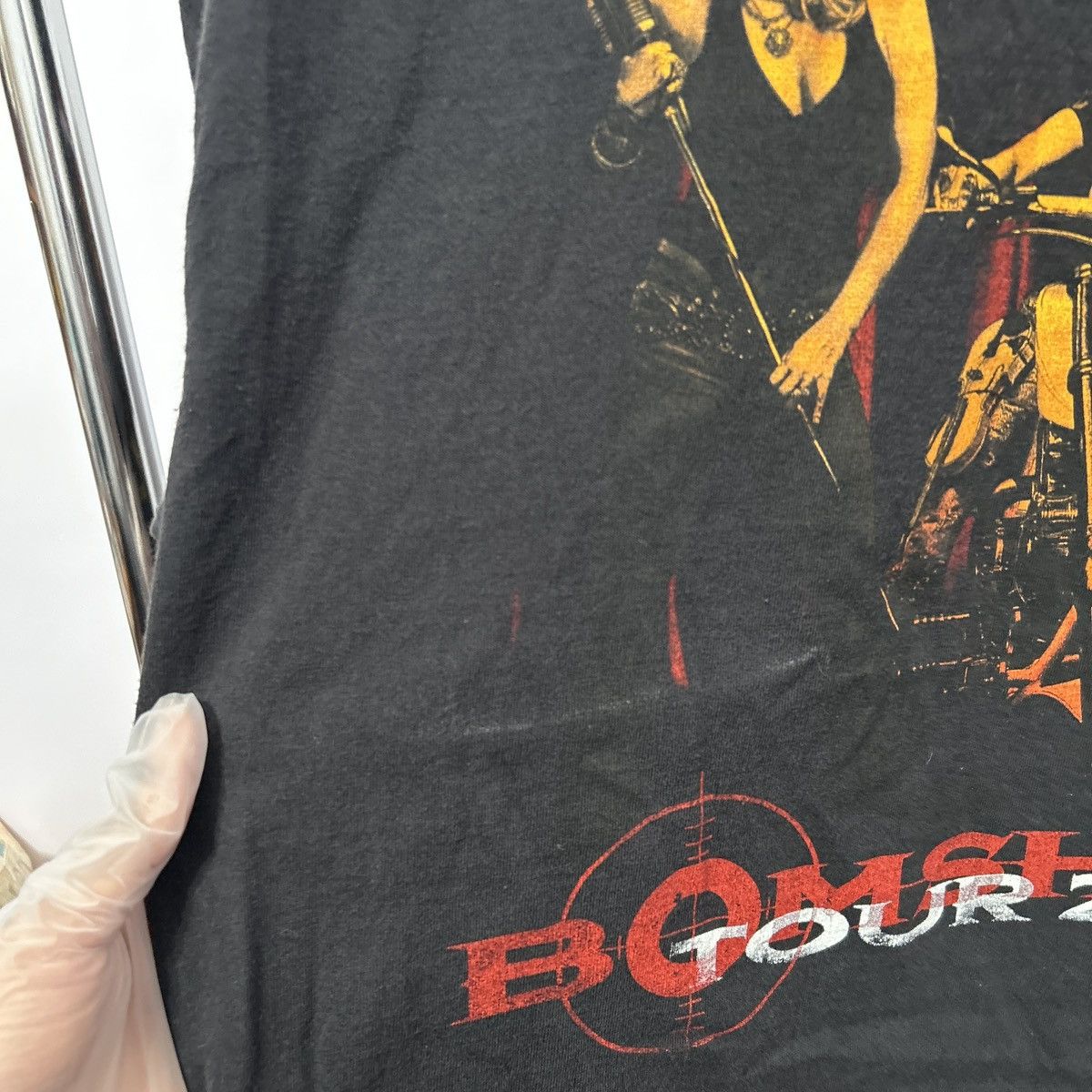 Delta Vintage Bomshel 2006 Graphic Tshirt Size Large - "Bradley" Size L / US 10 / IT 46 - 6 Thumbnail