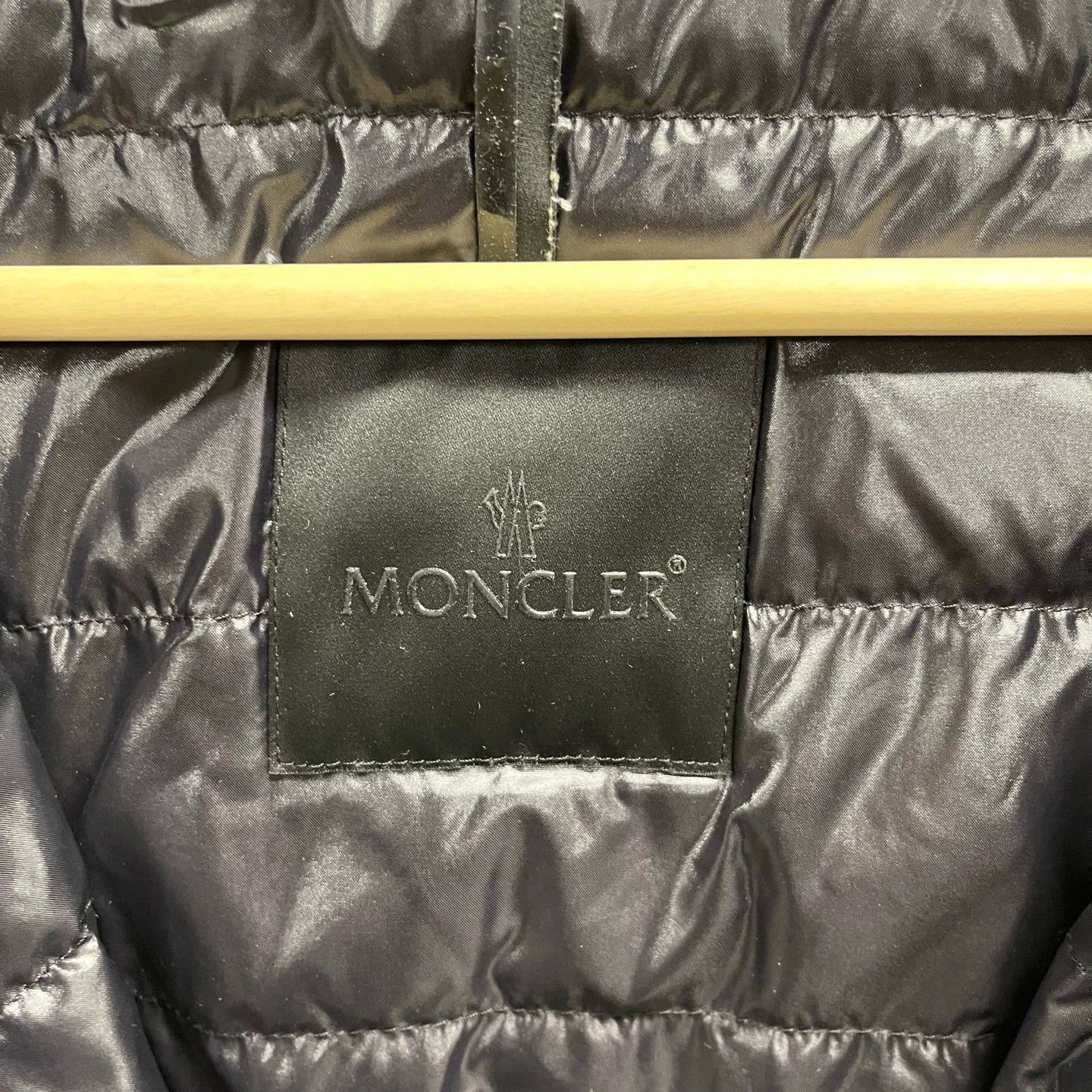 Moncler Moncler color block zipper lightweight down jacket size 2 Size M / US 6-8 / IT 42-44 - 3 Thumbnail