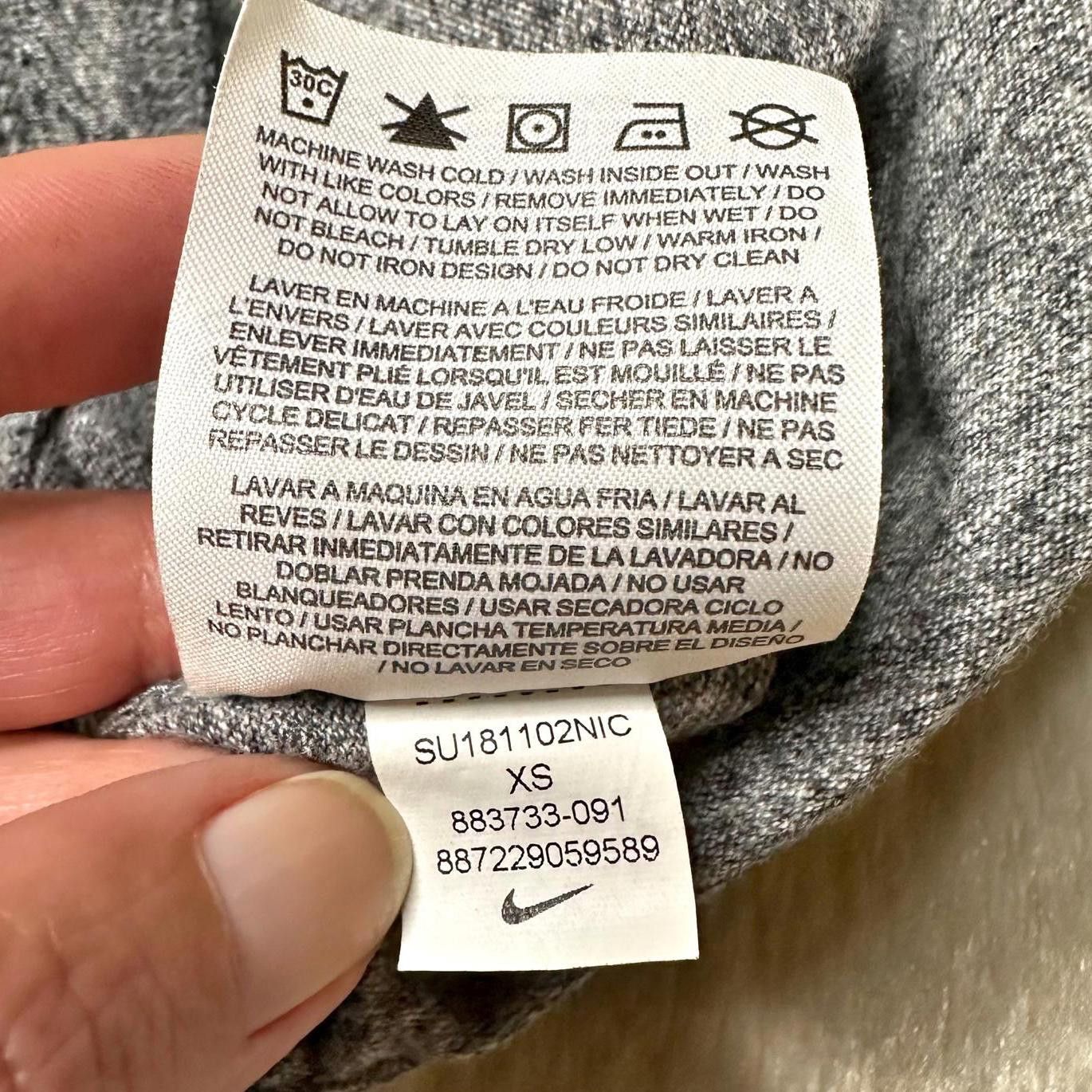 Nike Nike Sportswear Women's Gray Sweat Shorts XS Activewear Gym Size 26" / US 2 / IT 38 - 8 Thumbnail