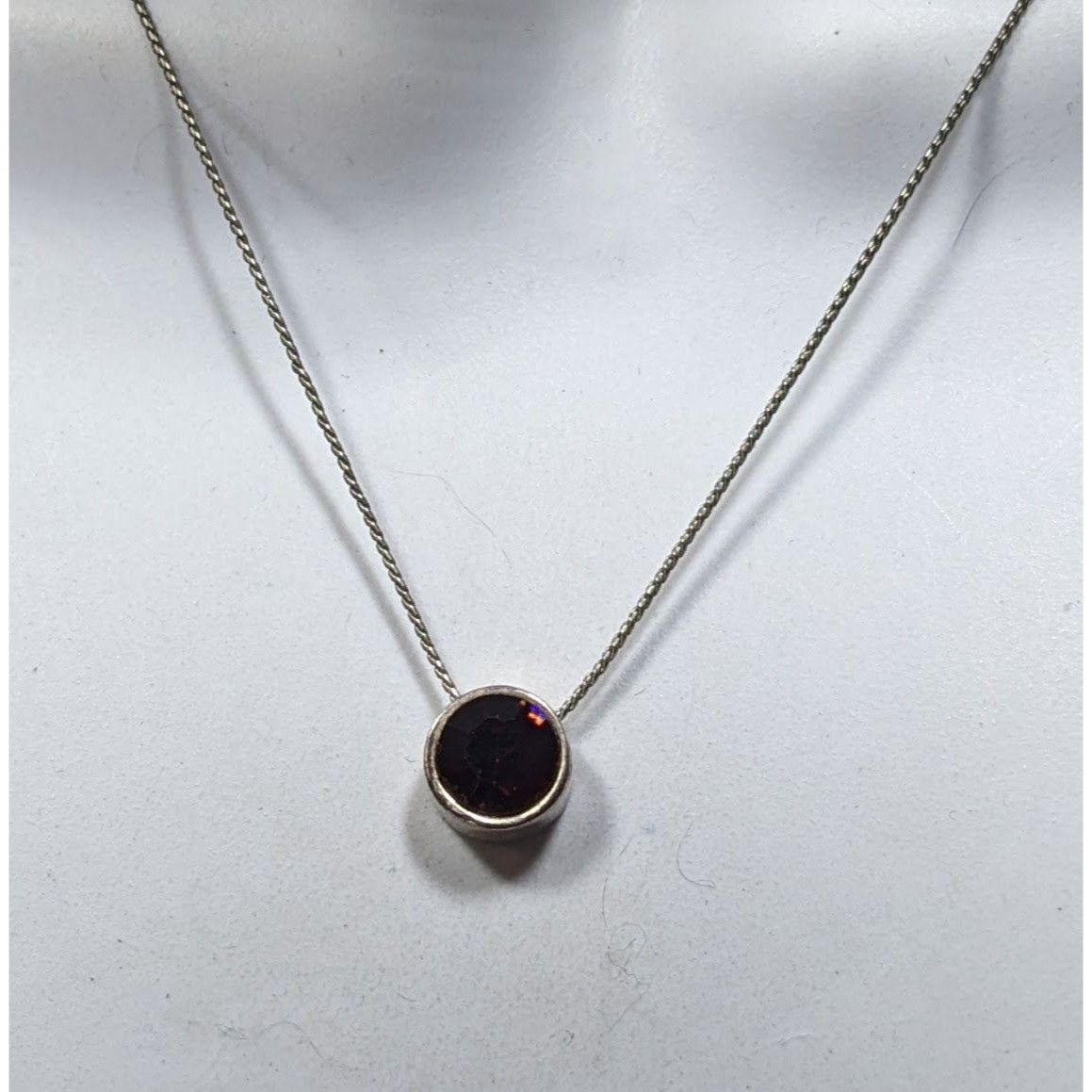 Other Elegant Silver Tone Necklace With Round Purple Gemstone Pend Size ONE SIZE - 6 Thumbnail