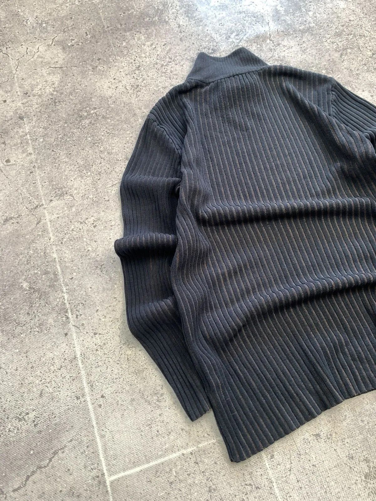 Japanese Brand Vintage Y2K Distressed Striped Sweater Faded knit Y2K Effect Size US M / EU 48-50 / 2 - 16 Thumbnail