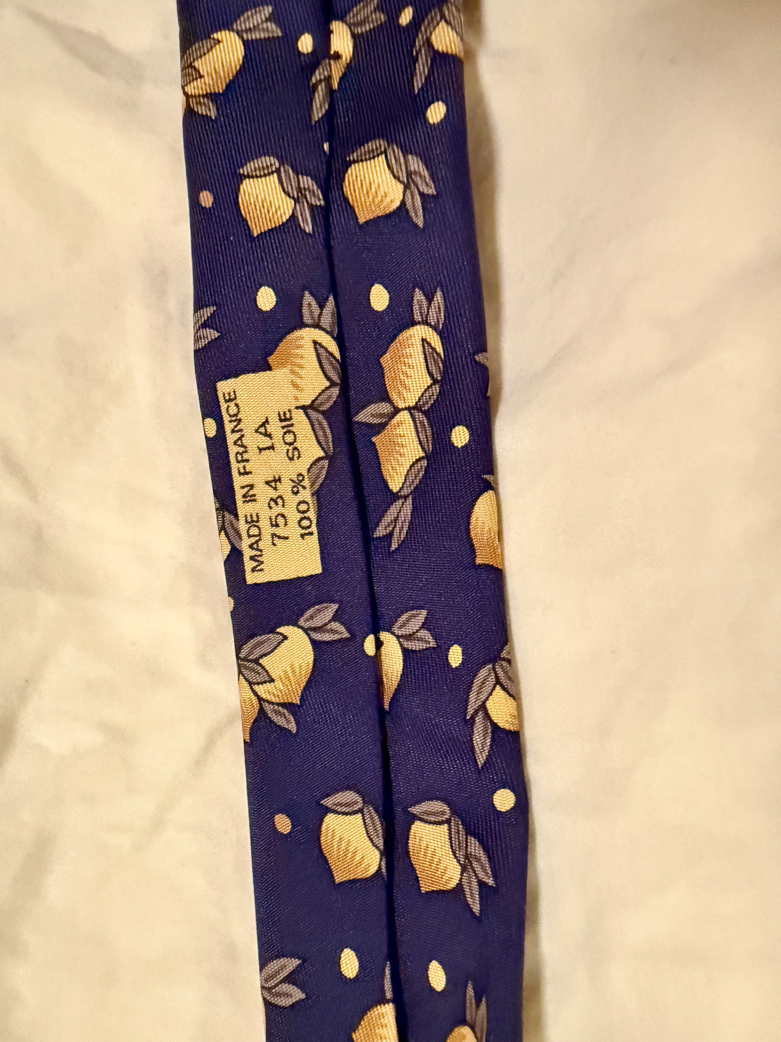 Hermes Hermès Navy Silk Tie Lemon Print Novelty Size ONE SIZE - 5 Thumbnail