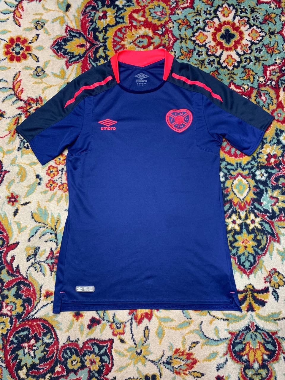 Umbro Heart Of Midlothian Third football shirt 2017-2018 Jersey Size US S / EU 44-46 / 1 - 1 Thumbnail