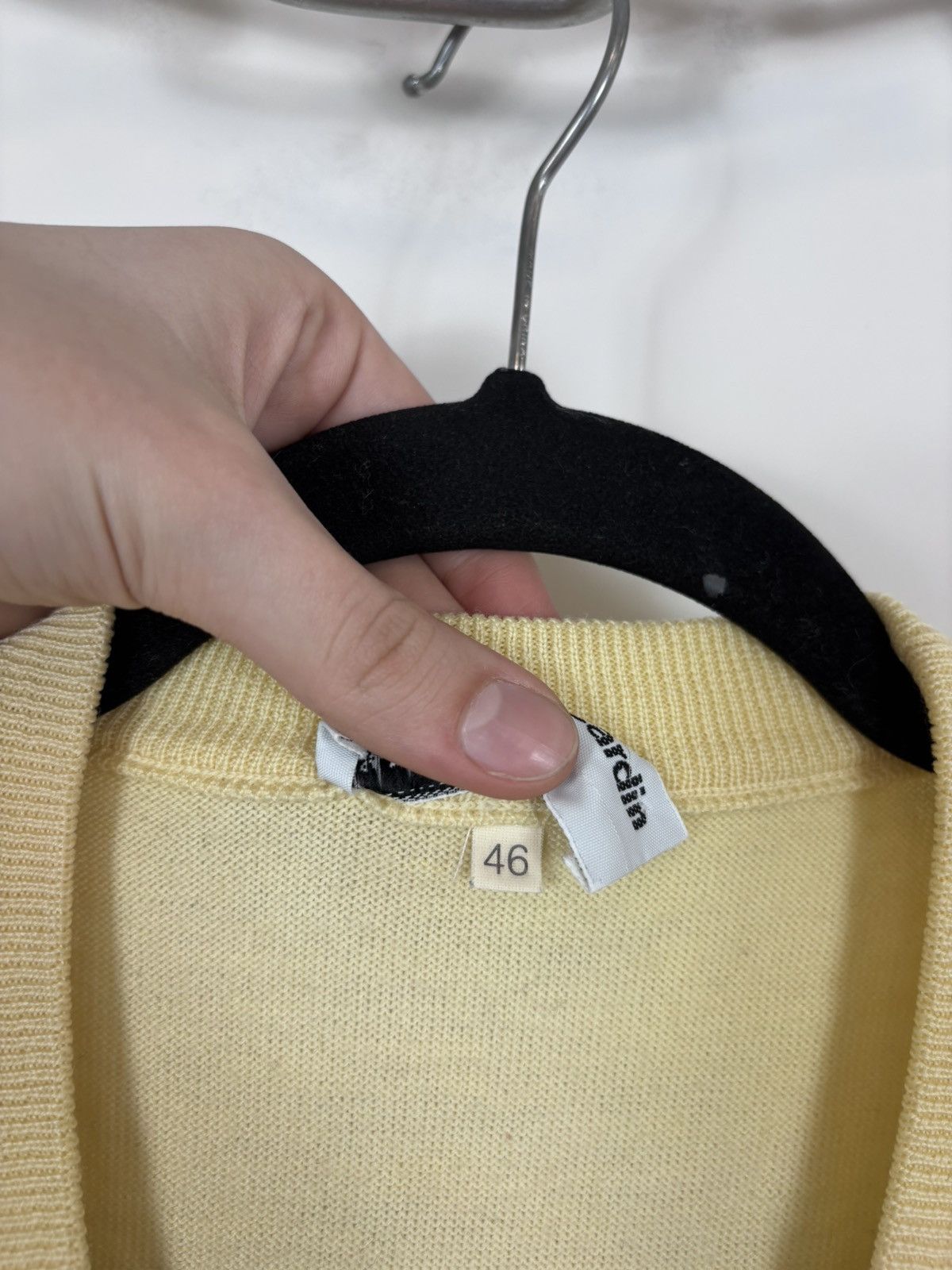 Pierre Cardin Vintage Pierre Cardin Men’s Yellow Wool Knit Vest Sweater Size US S / EU 44-46 / 1 - 10 Thumbnail