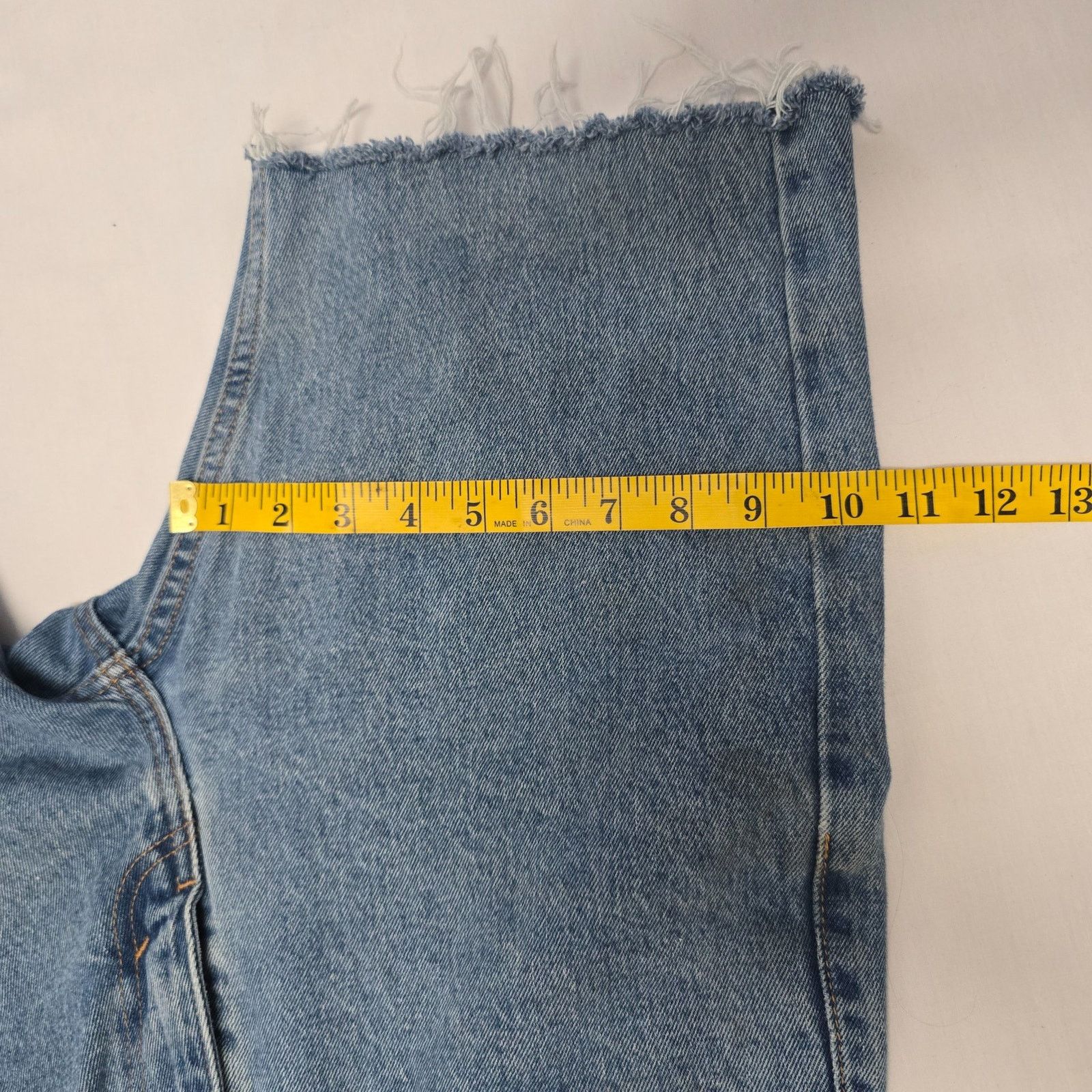 Levi's Levi's 501 Men's Distressed Cutoff Denim Shorts 32 Size US 32 / EU 48 - 7 Thumbnail