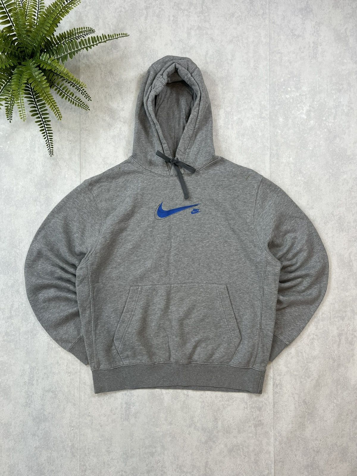 Nike × Vintage 00s Nike Central Swoosh Vintage Y2K Oversized Retro Hoodie Size US M / EU 48-50 / 2 - 1 Thumbnail