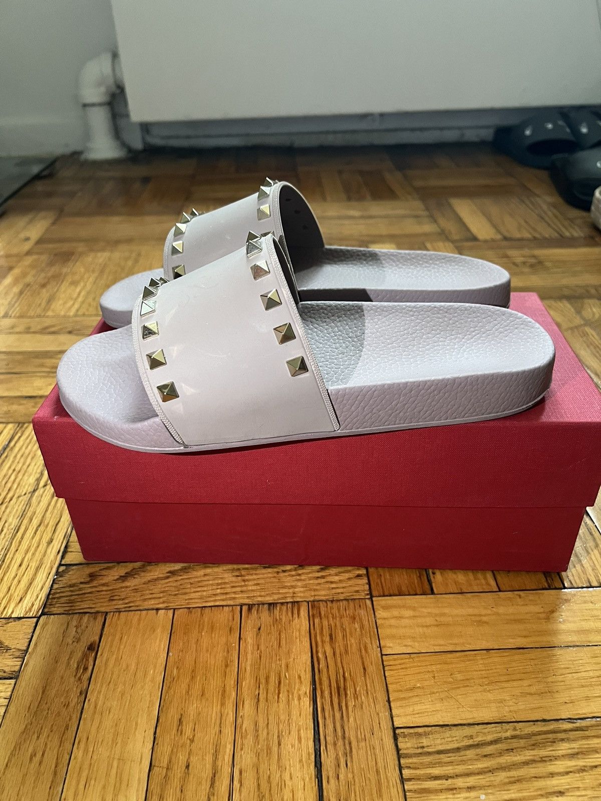 Valentino Valentino Garanavi Rockstud Slides in Nude Pink Size US 11 / IT 41 - 6 Thumbnail