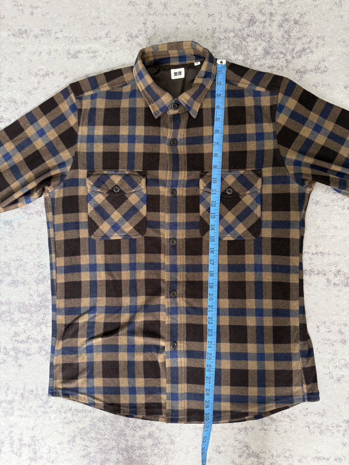 Uniqlo UNIQLO CHEKERED FLANNEL BUTTON UP SHIRT Size US L / EU 52-54 / 3 - 13 Thumbnail