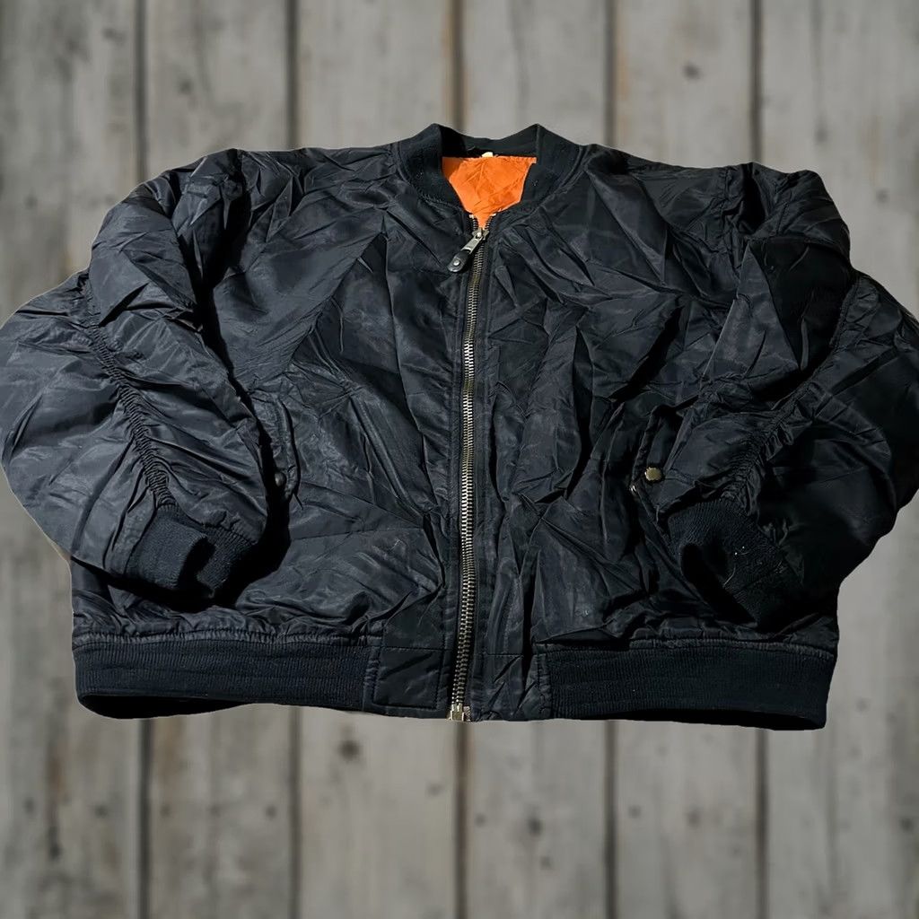 Vintage VINTAGE C.O.R.P. Reversible MA-1 Flyer Bomber Jacket XL Black Mens Jacket Size US XL / EU 56 / 4 - 1 Thumbnail