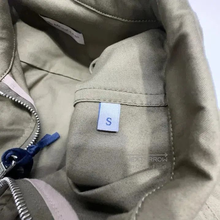 Moncler Moncler Men's Solid Lapel Casual Jacket. Size US S / EU 44-46 / 1 - 6 Thumbnail