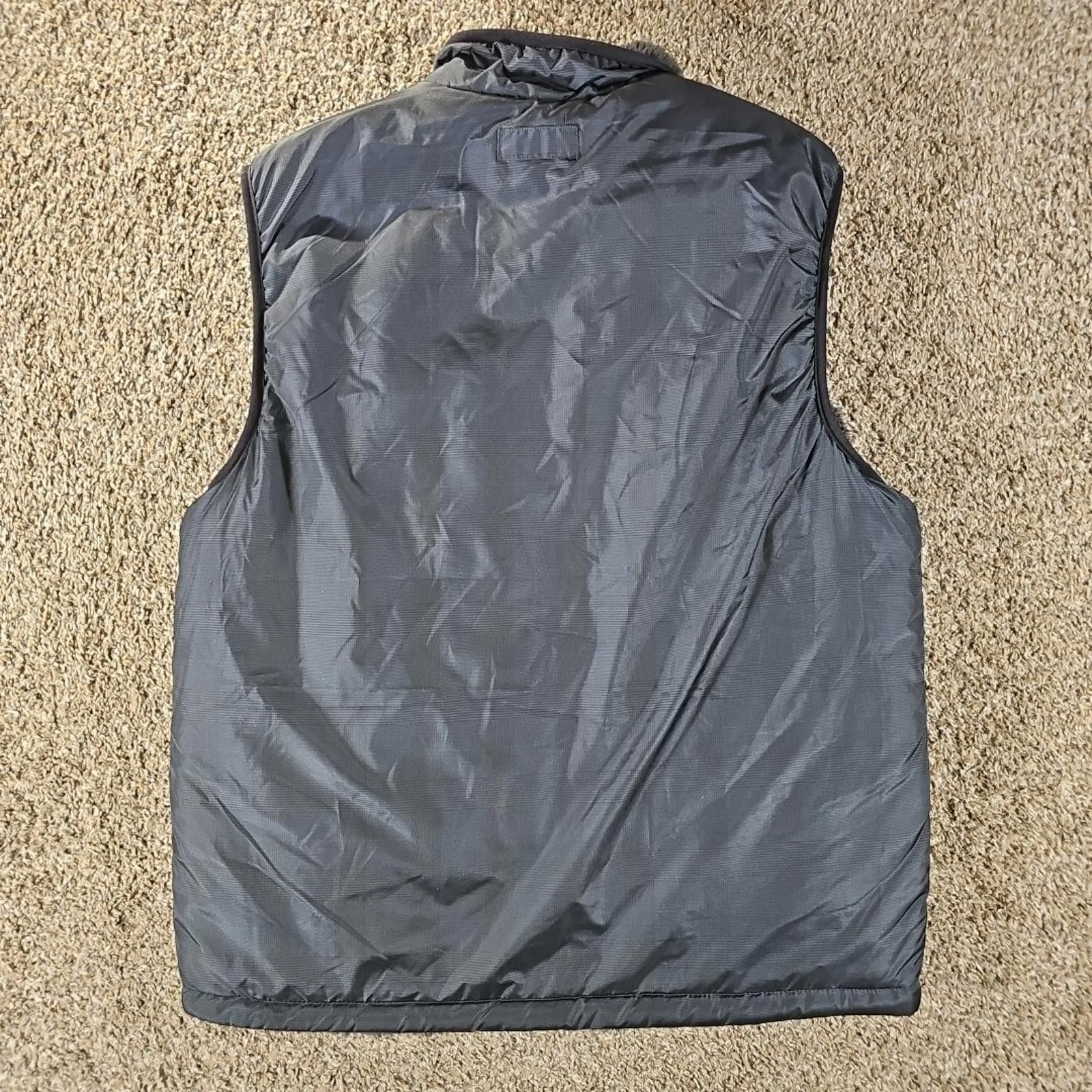 Weatherproof Weatherproof 1948 Vintage Blue Gray Reversible Puffer Vest L Size US L / EU 52-54 / 3 - 6 Thumbnail