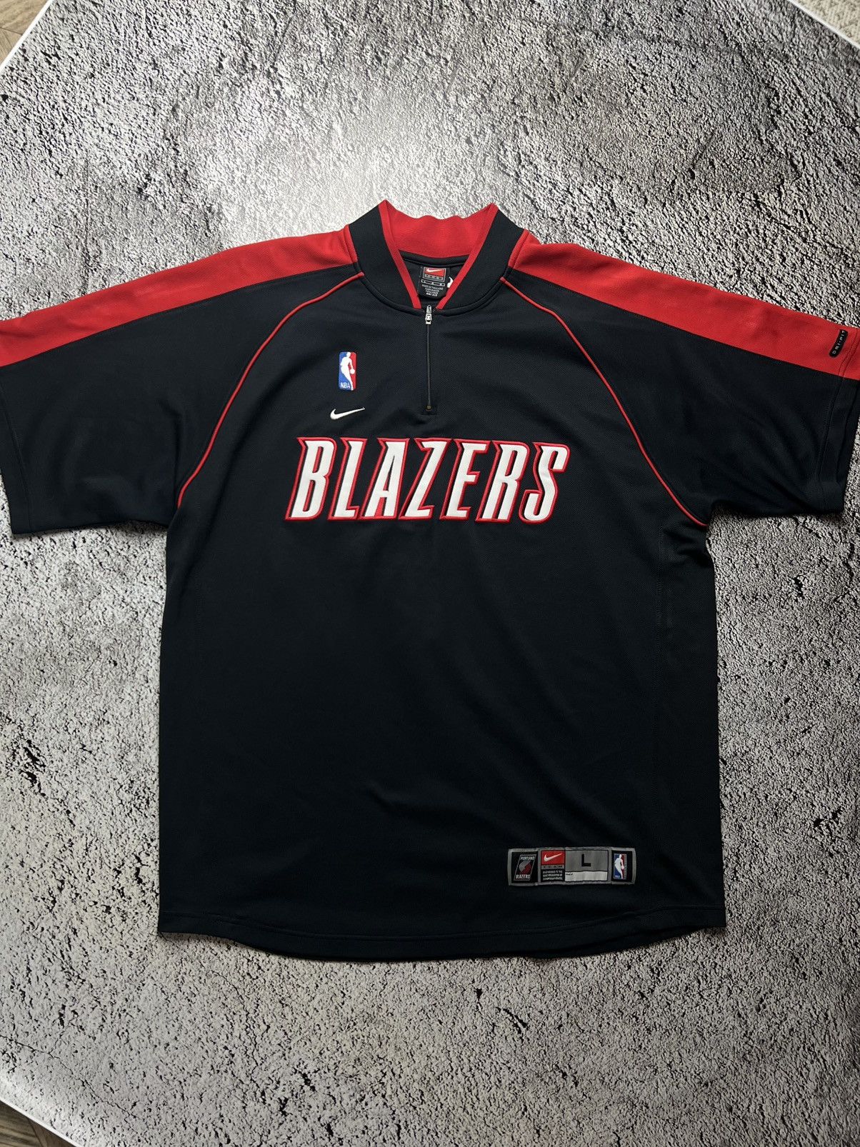 Nike VTG 90’s Portland Trail Blazers NBA warm up nike jersey y2k Size US L / EU 52-54 / 3 - 1 Thumbnail