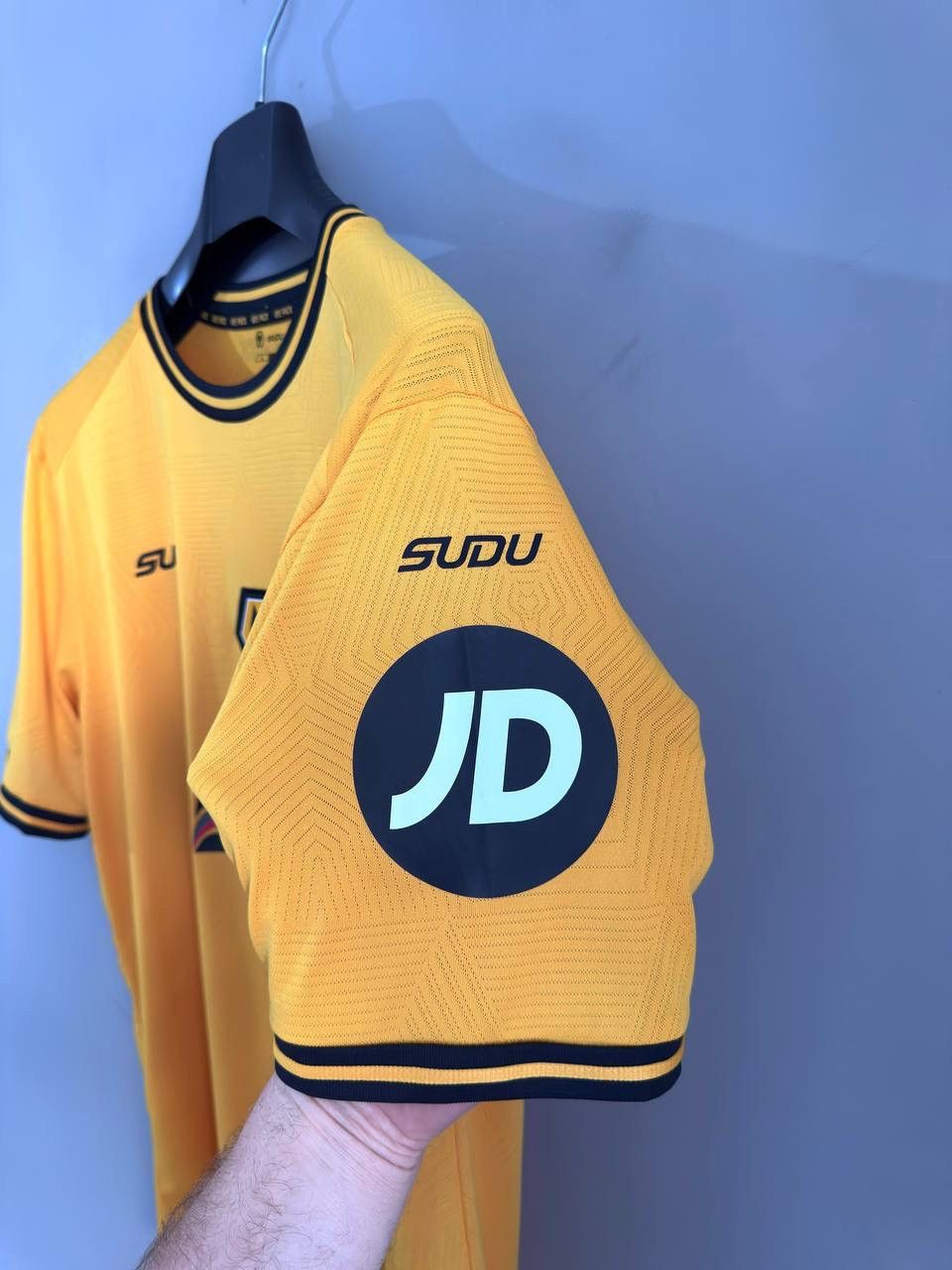 Other Sudu Wolverhampton Wanderers 2024/25 Home Soccer Jersey, L Size US L / EU 52-54 / 3 - 8 Thumbnail