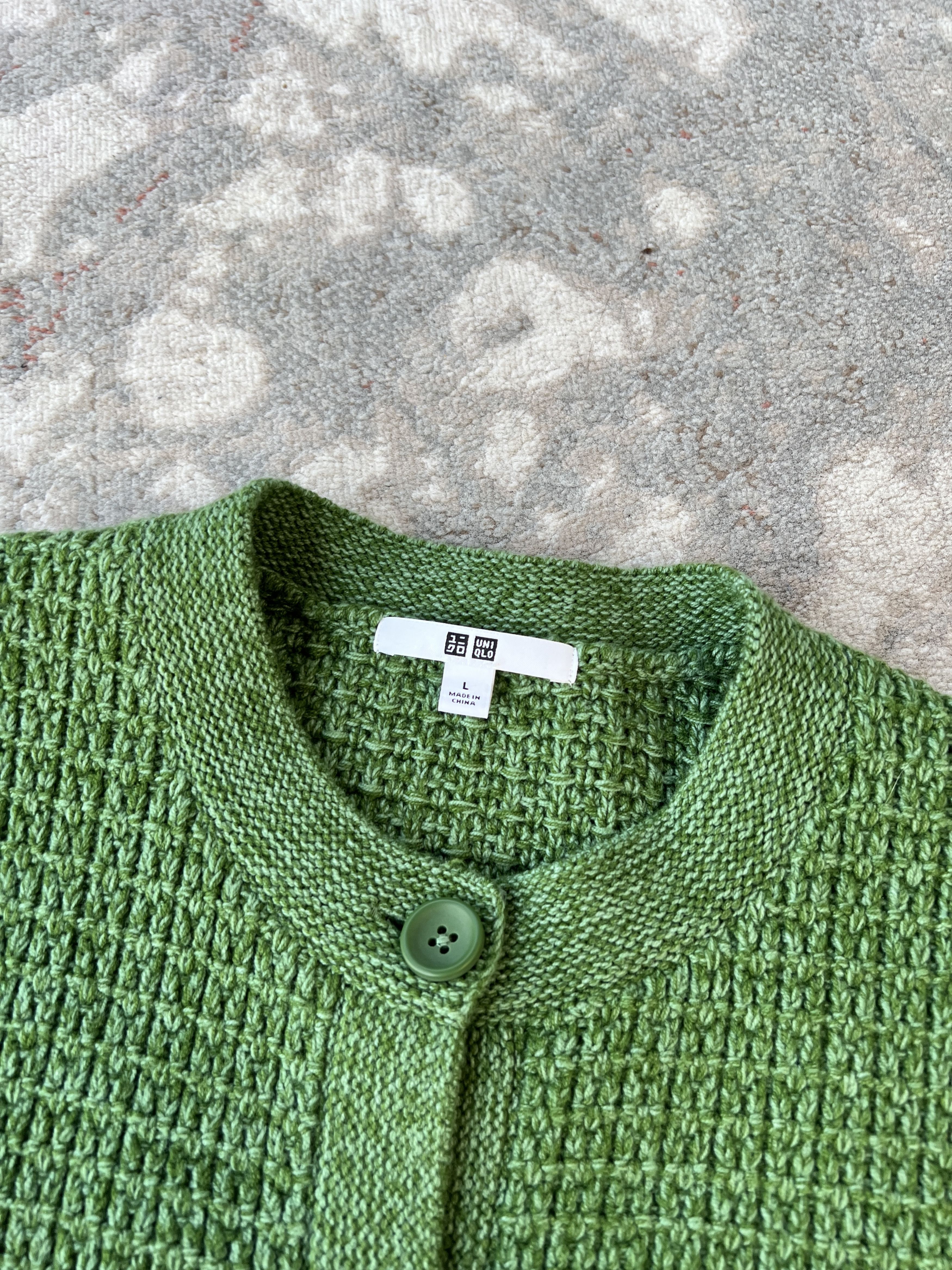 Uniqlo Uniqlo Sweater Size L / US 10 / IT 46 - 2 Thumbnail