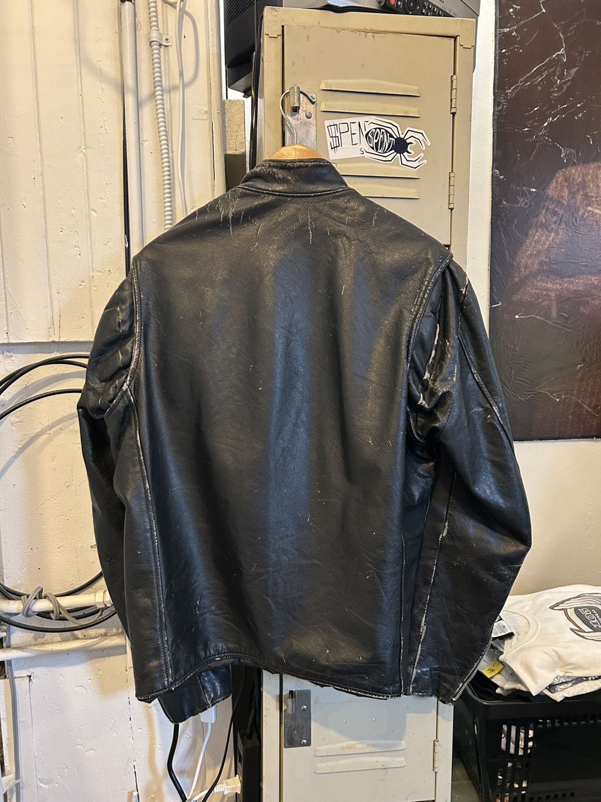 Vintage Vintage 1970s Leather biker jacket Size US L / EU 52-54 / 3 - 4 Thumbnail