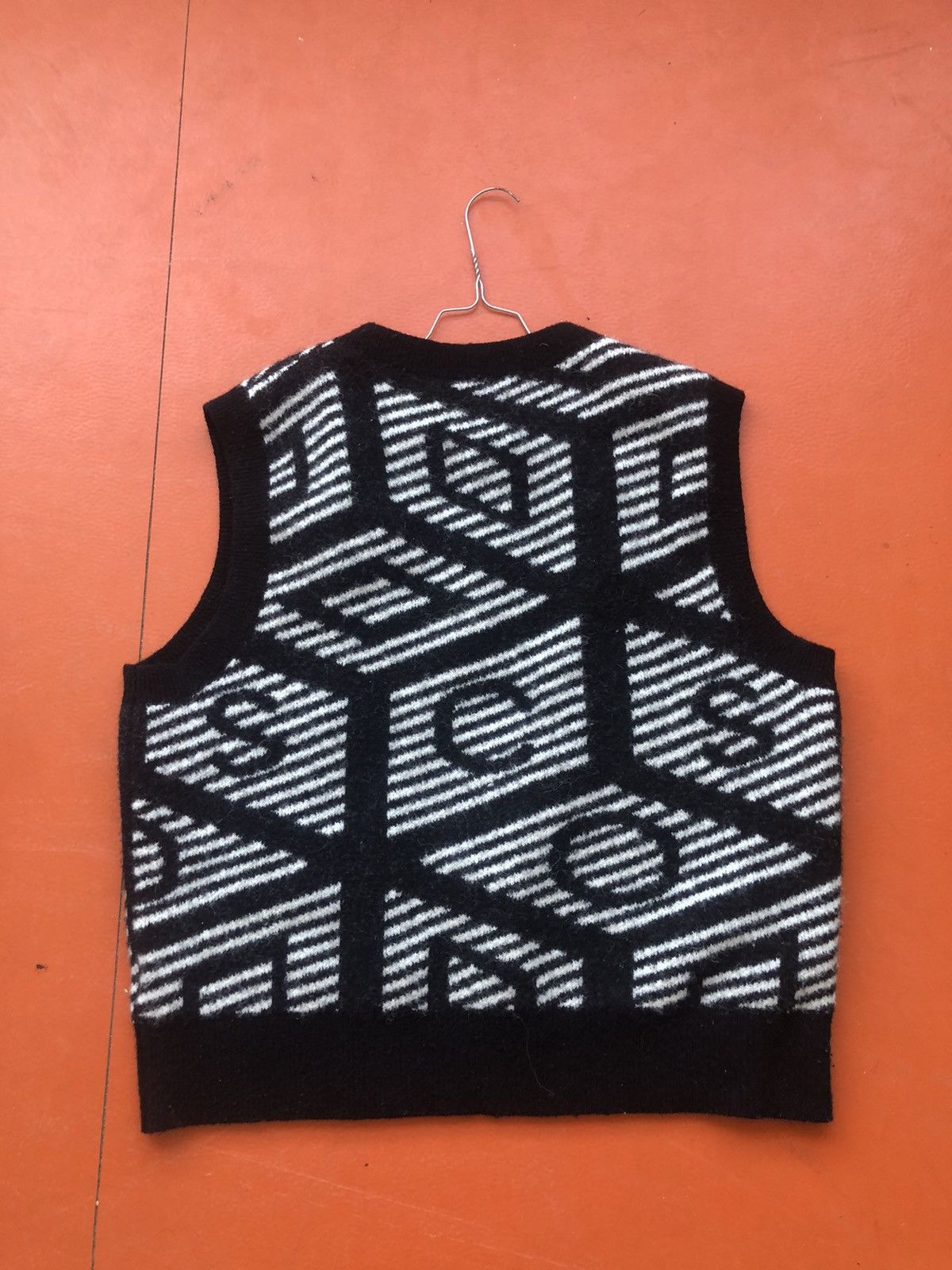 Cos Cos Alpca Vest Size US L / EU 52-54 / 3 - 2 Thumbnail