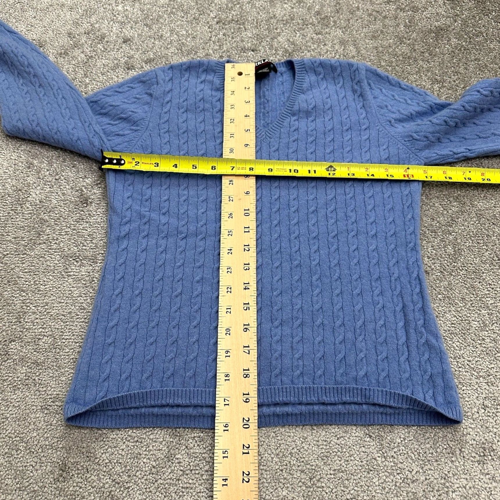Vintage VINTAGE Kirkland Signature Cashmere Blue Sweater Womens M Shrink Fit Smaller Casual Pullover Knit Cable Knit Long Sleeve V-Neck Shorter Size M / US 6-8 / IT 42-44 - 6 Thumbnail