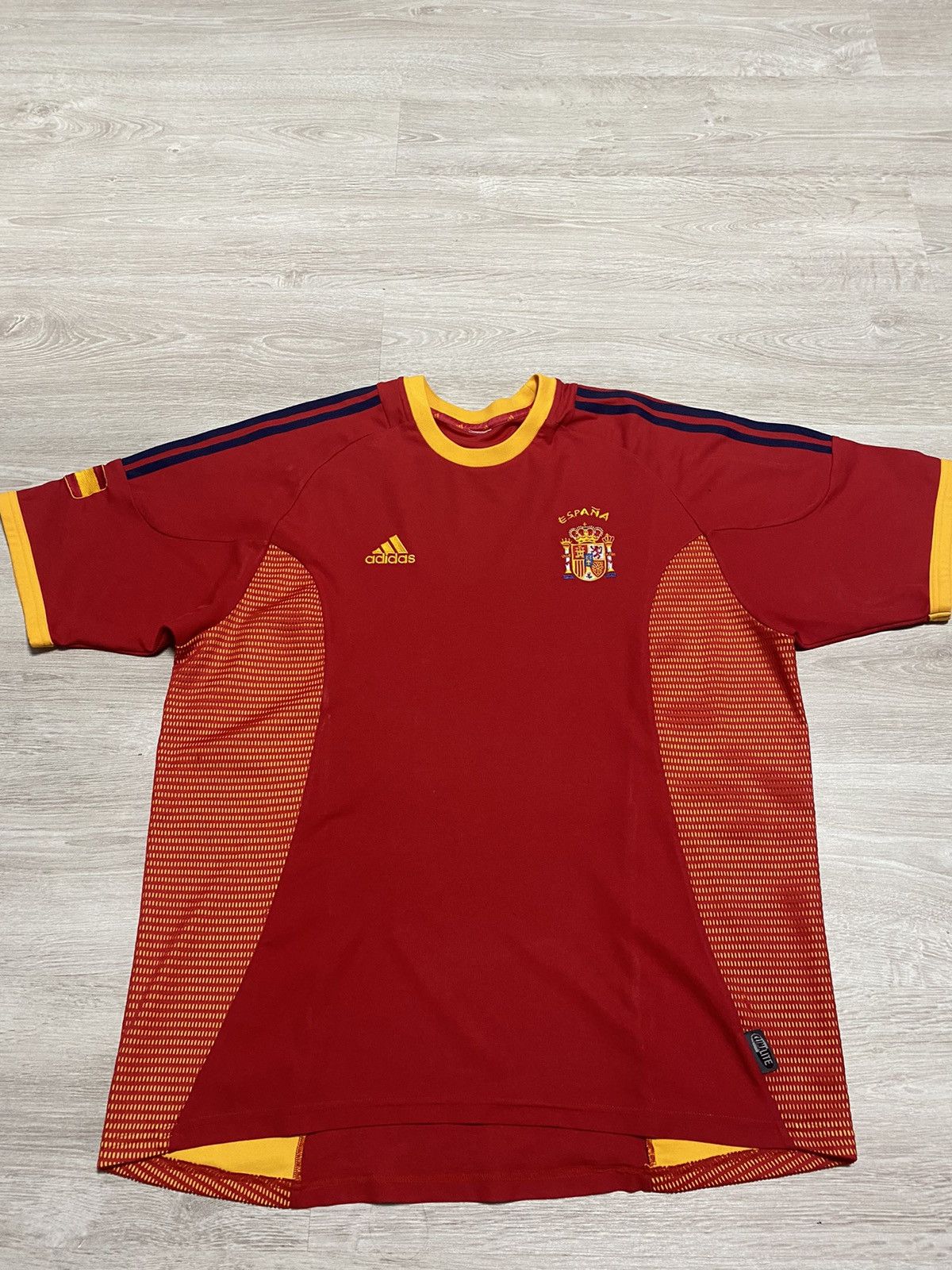 Adidas Vintage Adidas Jersey Spain National Team 2002/03 size XL Size US XL / EU 56 / 4 - 1 Thumbnail