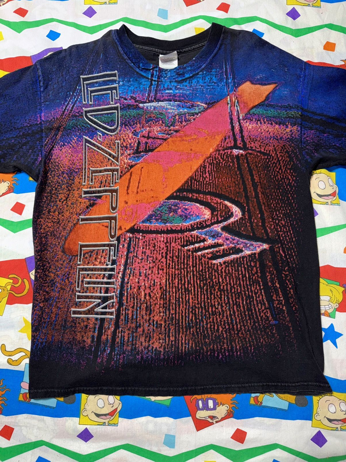 Hanes Vintage 1990s LED ZEPPELIN All Over Print T-SHIRT Size US XL / EU 56 / 4 - 2 Thumbnail