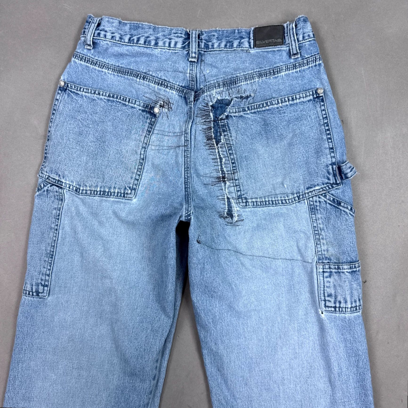 Levi's VINTAGE Levi's Silvertab Jeans Men 30x30 Blue Carpenter Thrashed Repair Destroyed Size US 30 / EU 46 - 4 Thumbnail