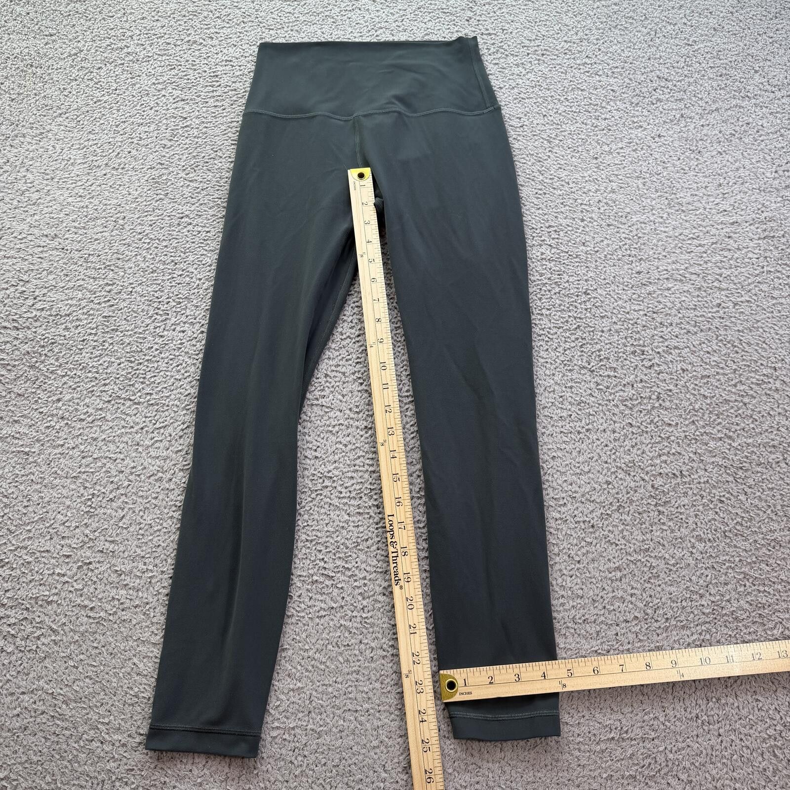 Lululemon Lululemon High Waisted Leggings Womens 2 Gray Athletic Yoga Size 26" / US 2 / IT 38 - 4 Thumbnail