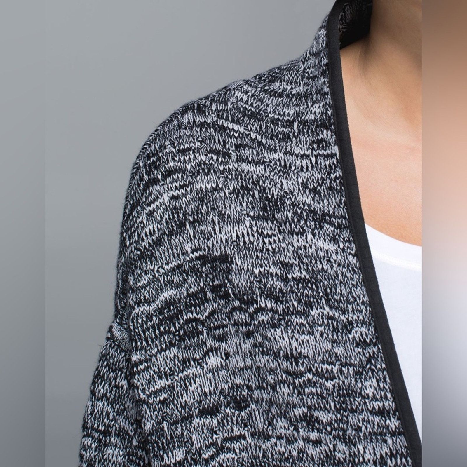 Lululemon Lululemon Cardi All Day Black / White Size S / US 4 / IT 40 - 3 Thumbnail